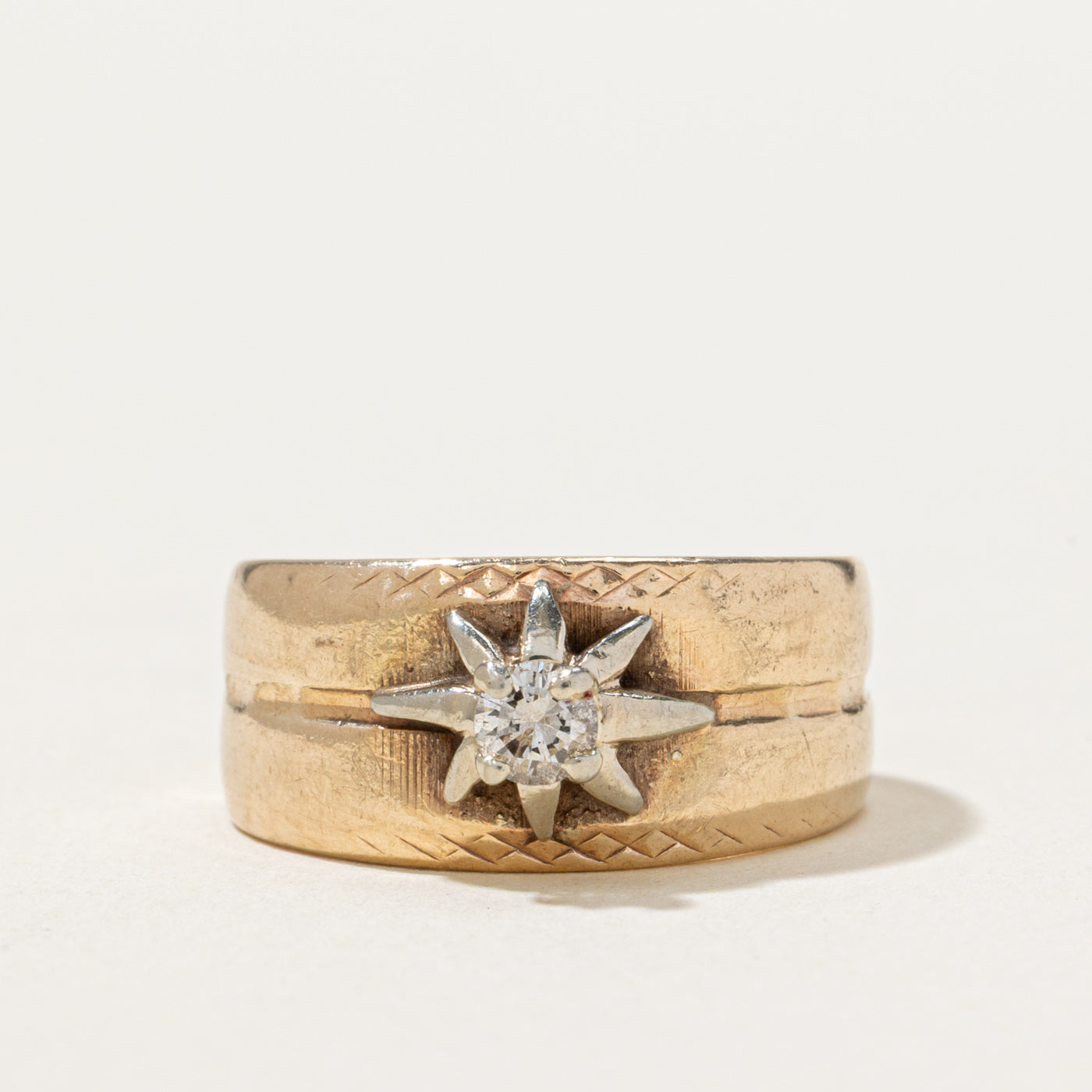 Diamond Star Textured Band | 0.13ct | SZ 5.75