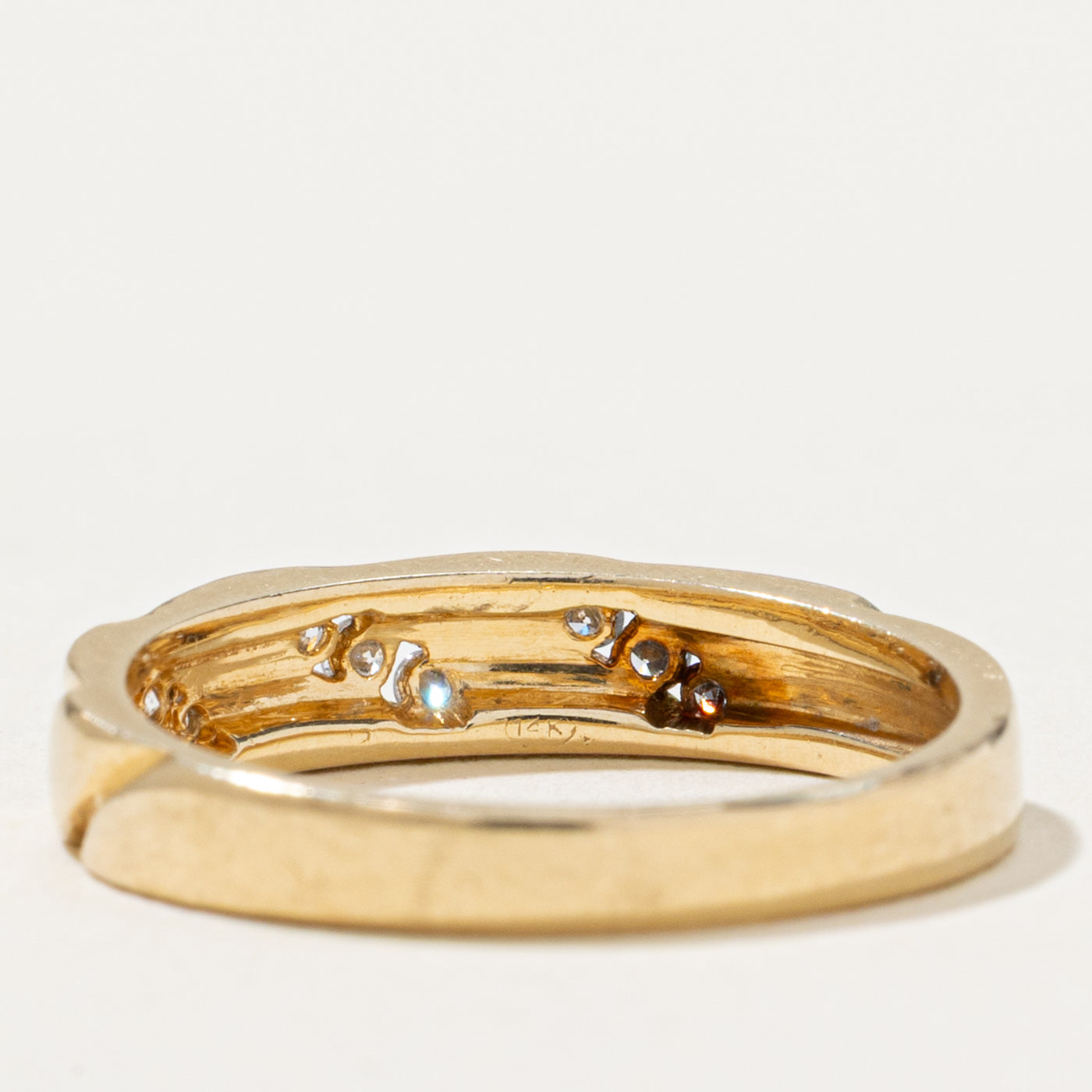 Diagonal Set Diamond Grooved Band | 0.10ctw | SZ 5