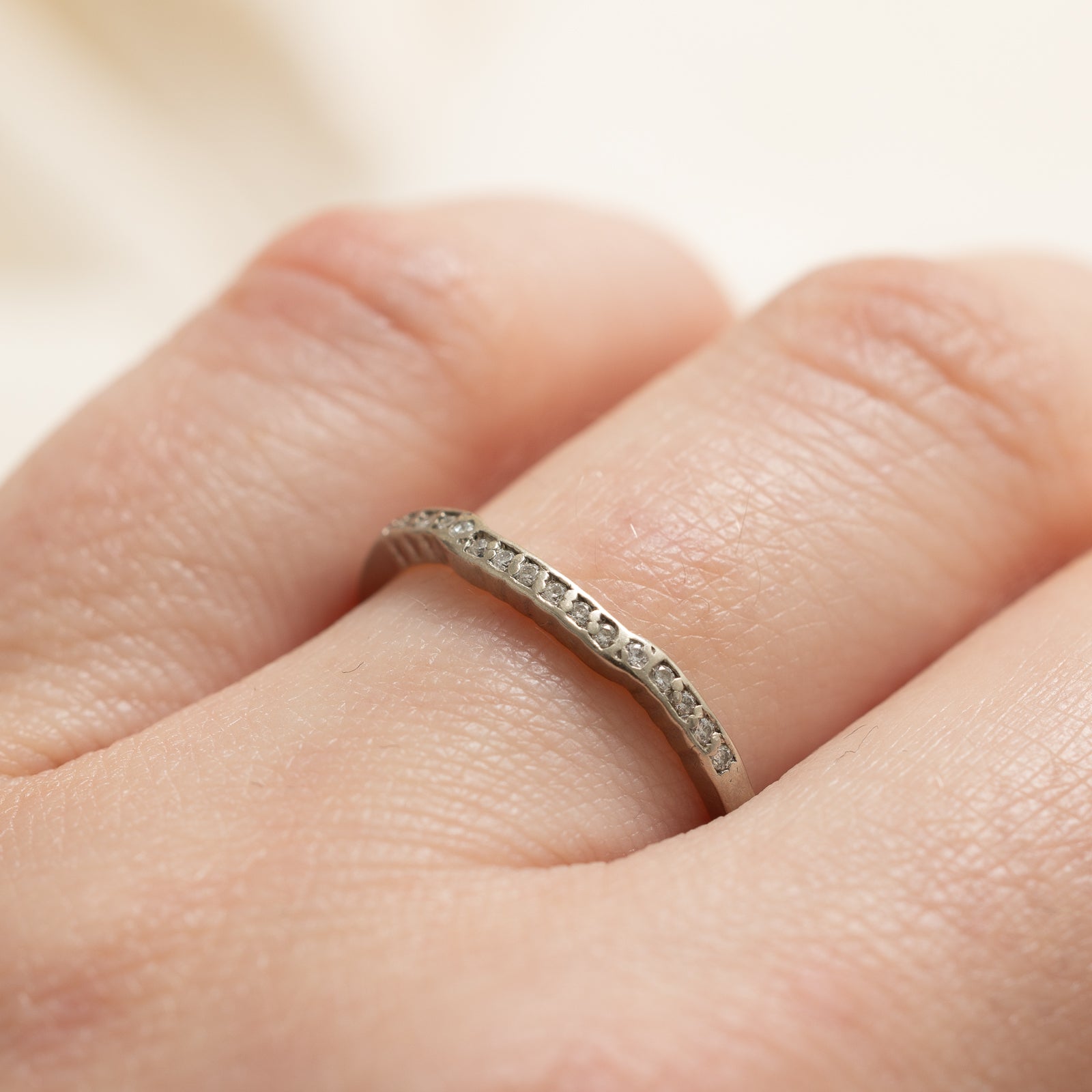 Semi Eternity Diamond Contour Ring | 0.03ctw | SZ 6.75