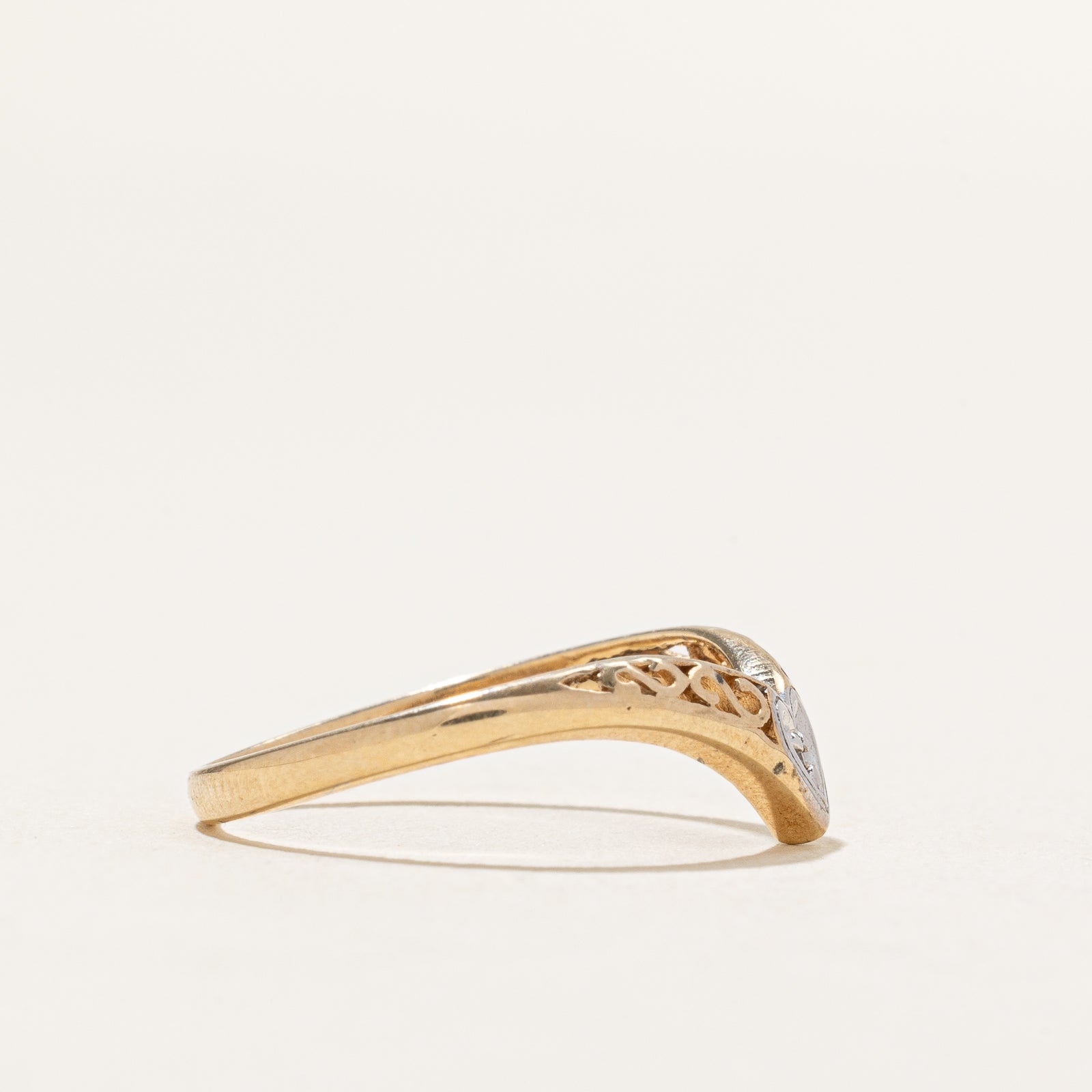 Diamond Chevron Ring | 0.004ct | SZ 6.25