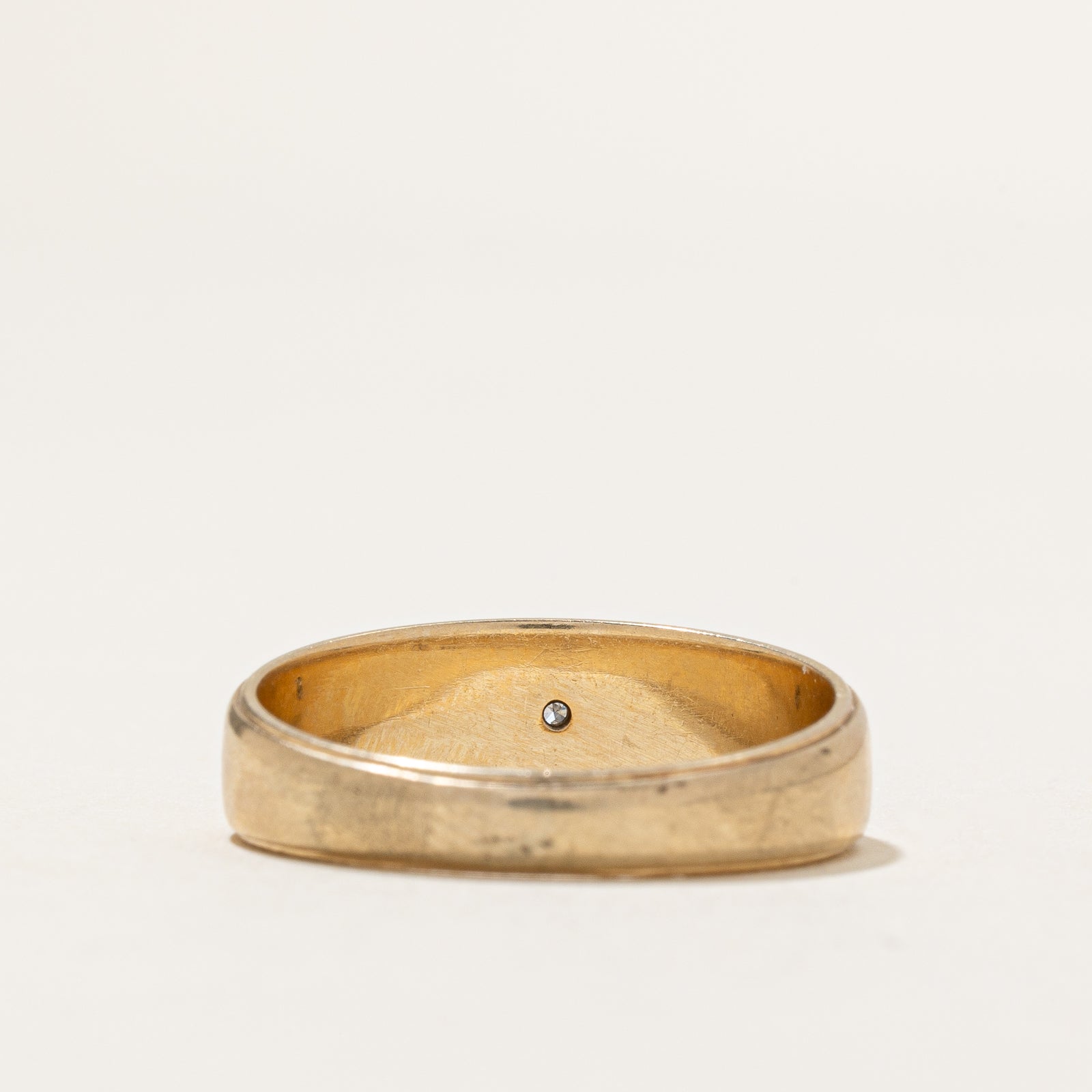 Bague sertie de diamants en forme d'étoile | 0,006 ct | Taille 9,75