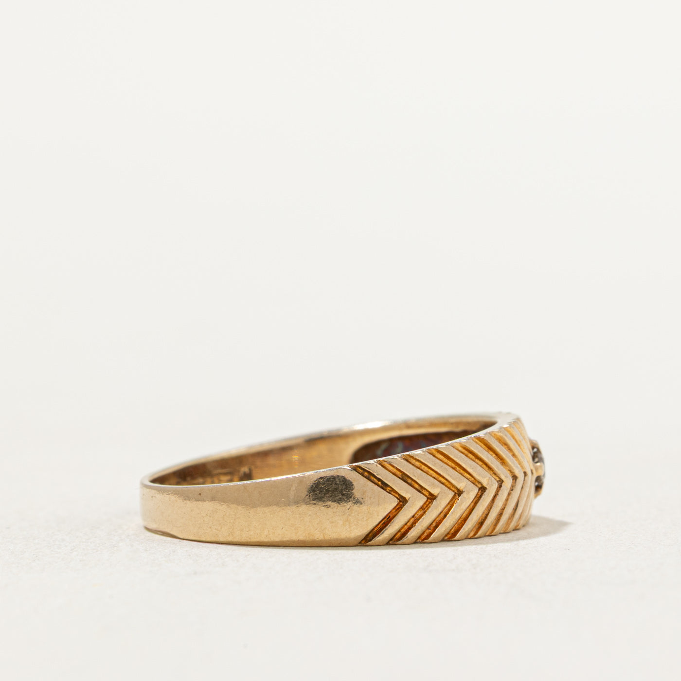 Bague rainurée sertie d'un diamant unique | 0,02 ct | Taille 7,5