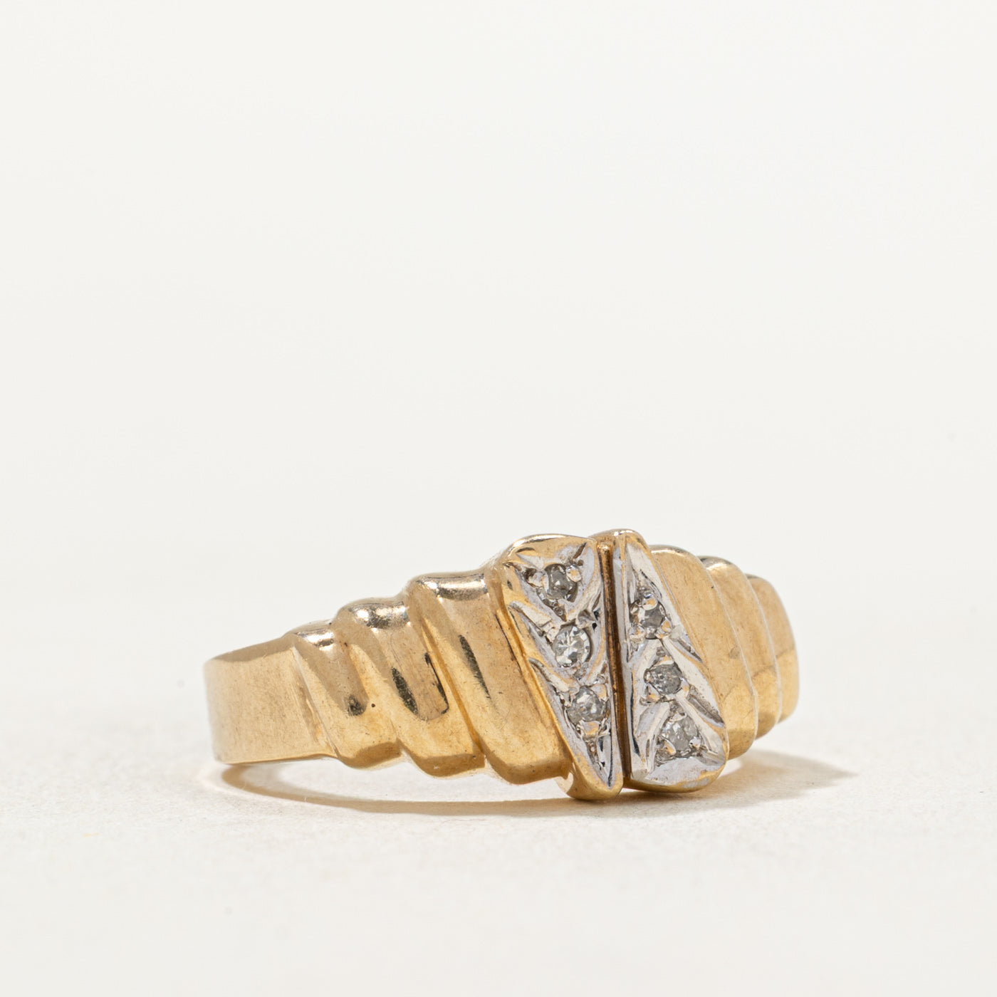 Diamond Grooved Tapered Ring | 0.03ctw | SZ 4