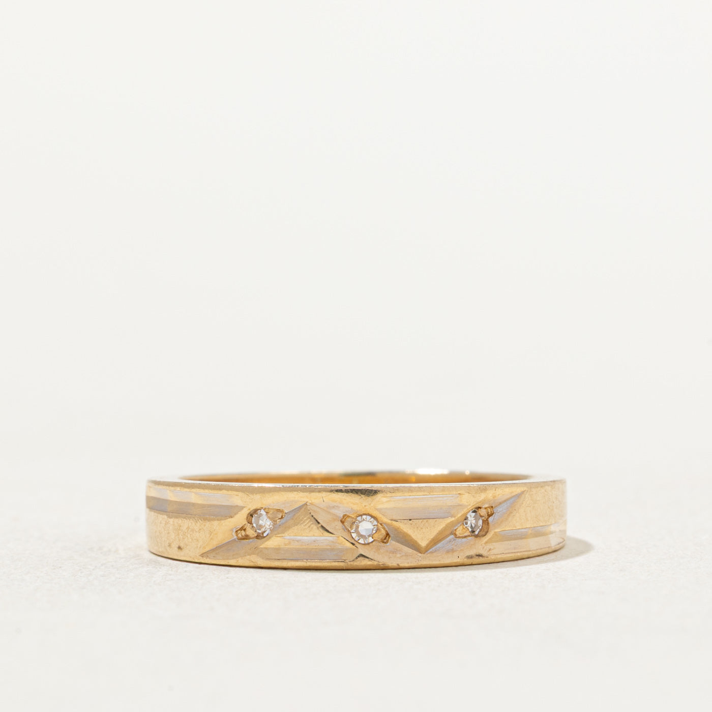 Three Stone Diamond Textured Band | 0.015ctw | SZ 5.5