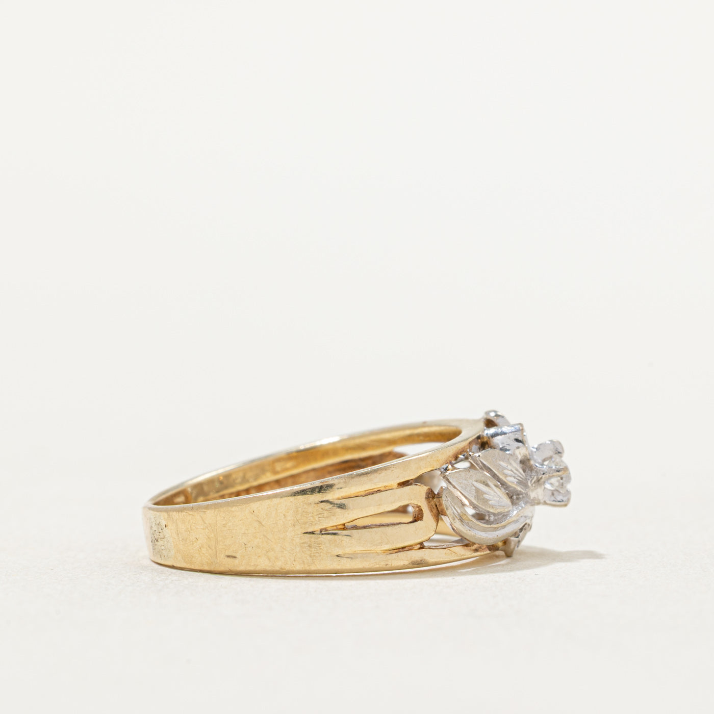 Two Tone Gold Diamond Leaf Motif Band | 0.08ctw | SZ 6.25