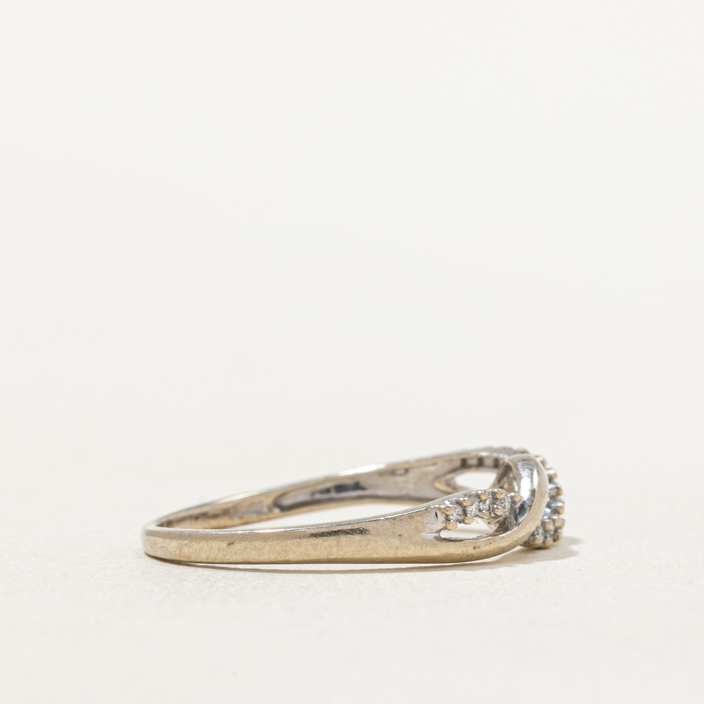 Bague croisée double en diamants | 0,07 ct | Taille 8