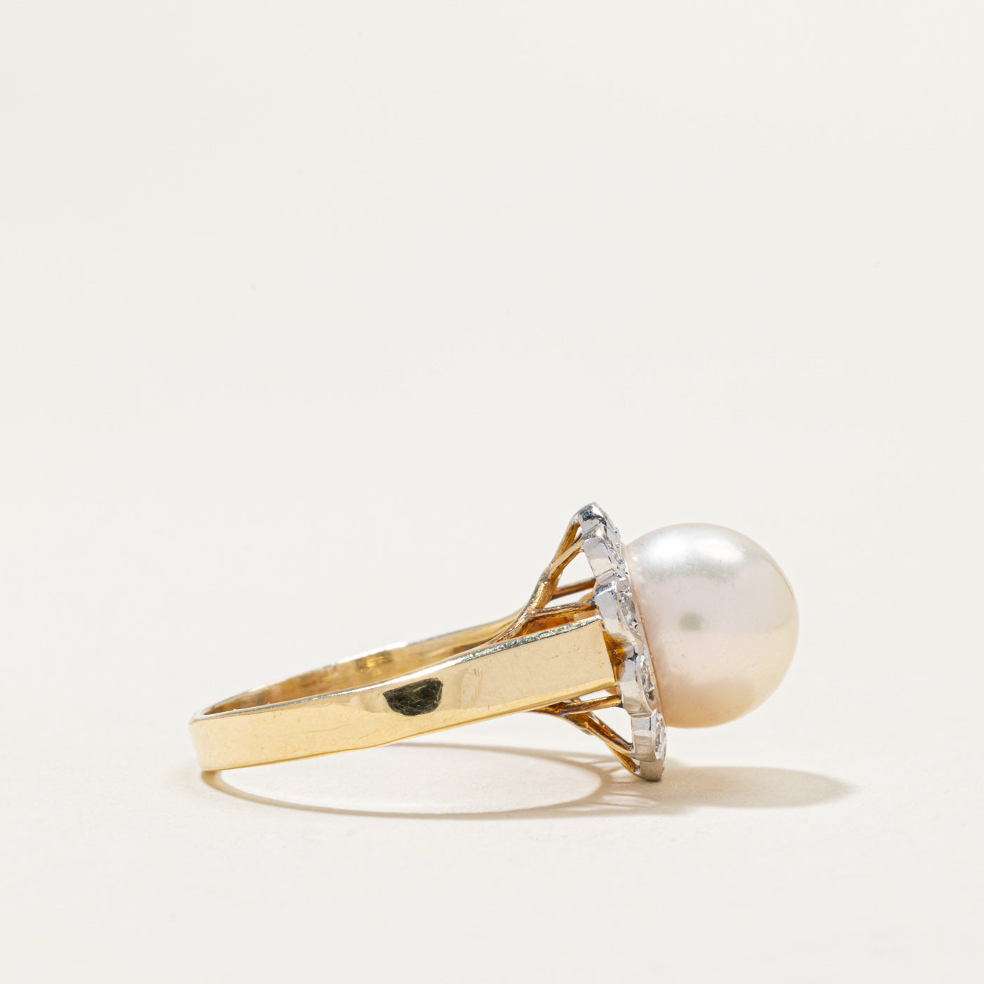 14k Pearl & Diamond Petal Ring | 0.20ctw | SZ 6.75