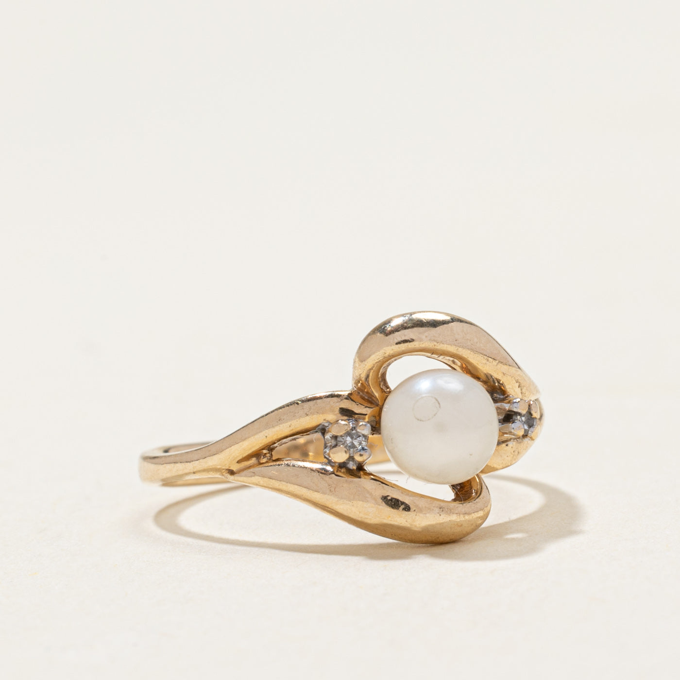 Pearl & Diamond Bypass Ring | 0.02ctw | SZ 5.75