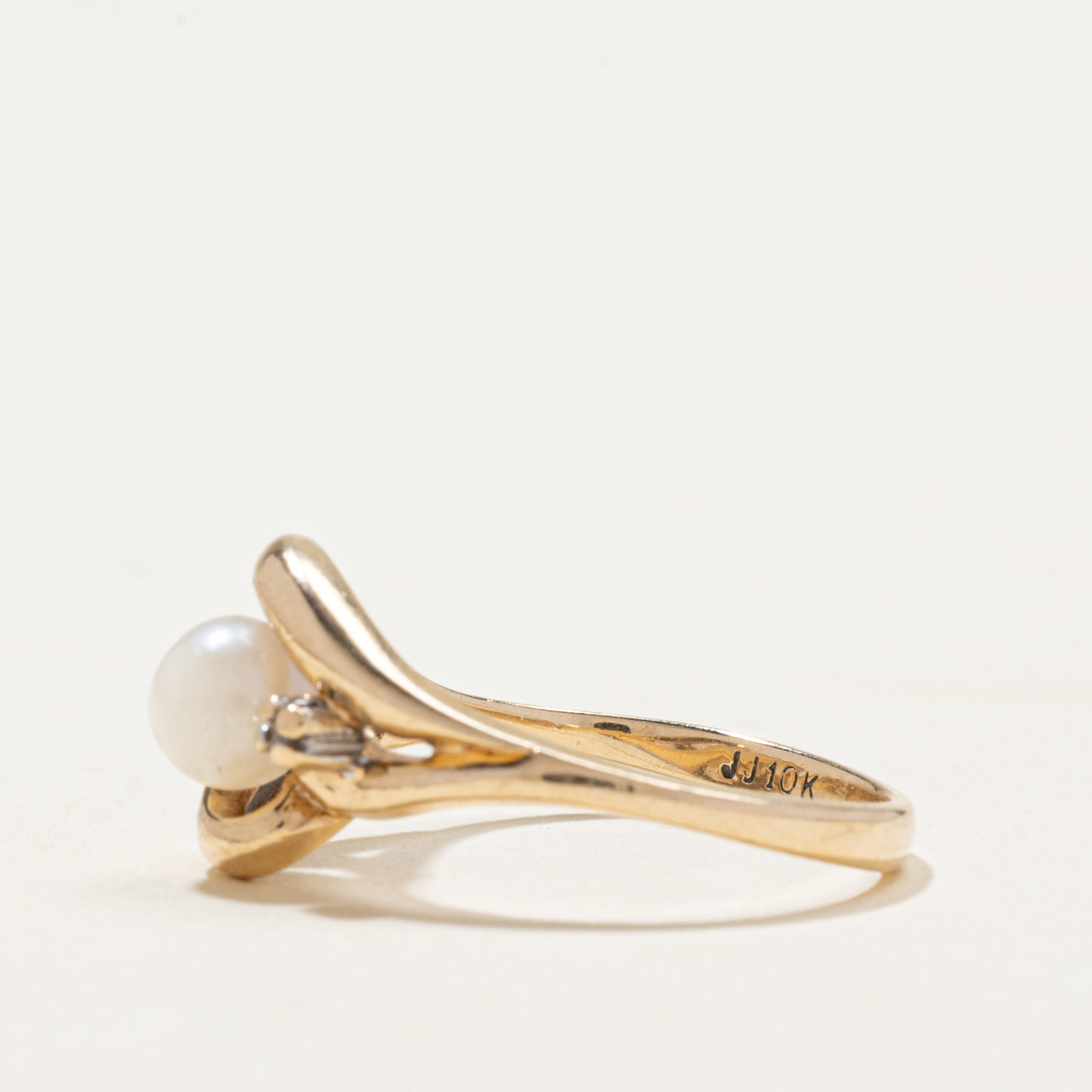 Pearl & Diamond Bypass Ring | 0.02ctw | SZ 5.75