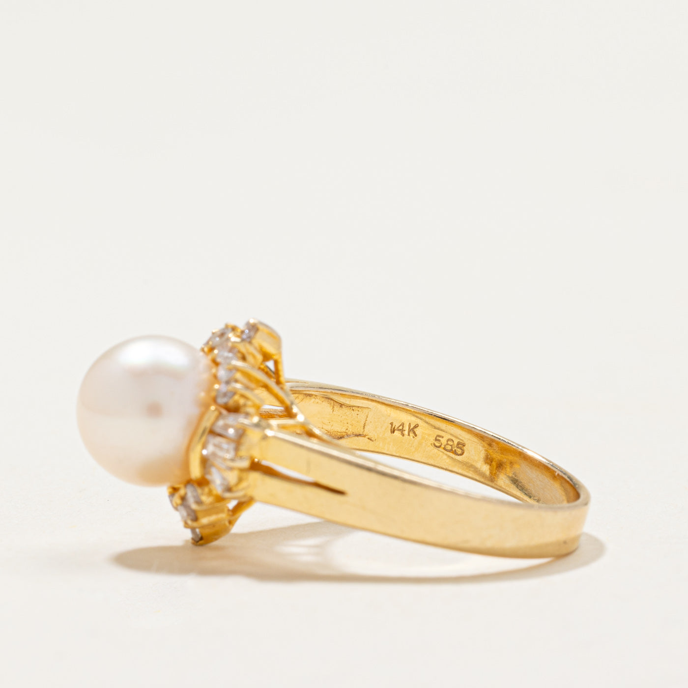 Pearl & Diamond Petal Ring | 0.38ctw | SZ 5.5