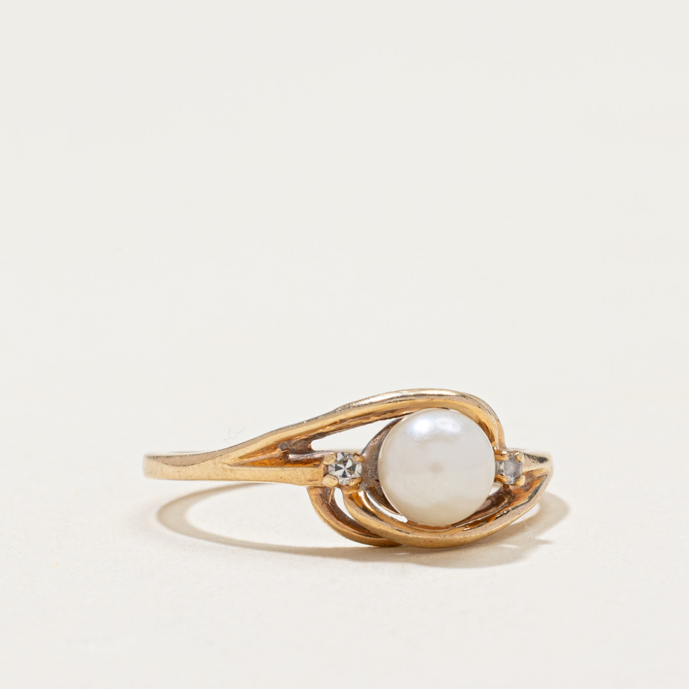 Pearl & Diamond Bypass Ring | 0.03ctw | SZ 6