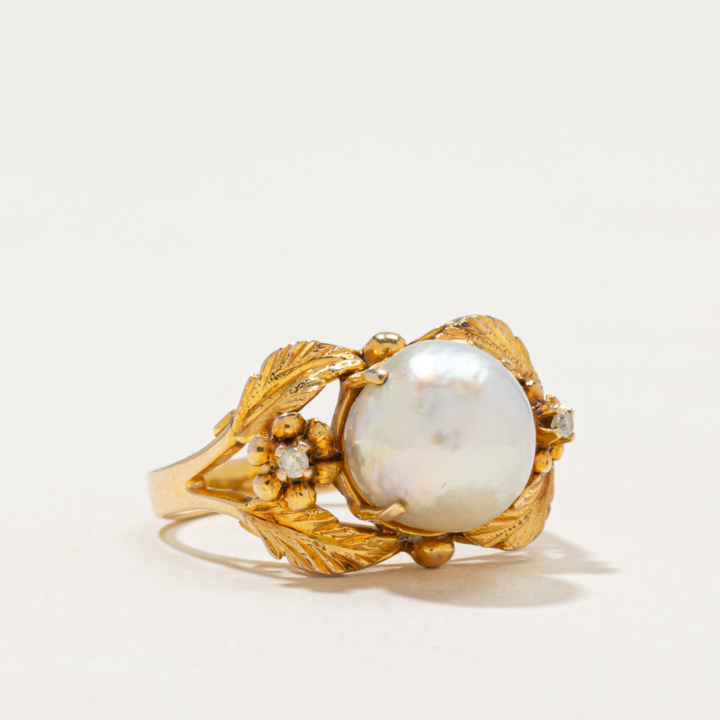 Pearl & Diamond Engraved Cocktail Ring | 0.04ctw | SZ 5.5