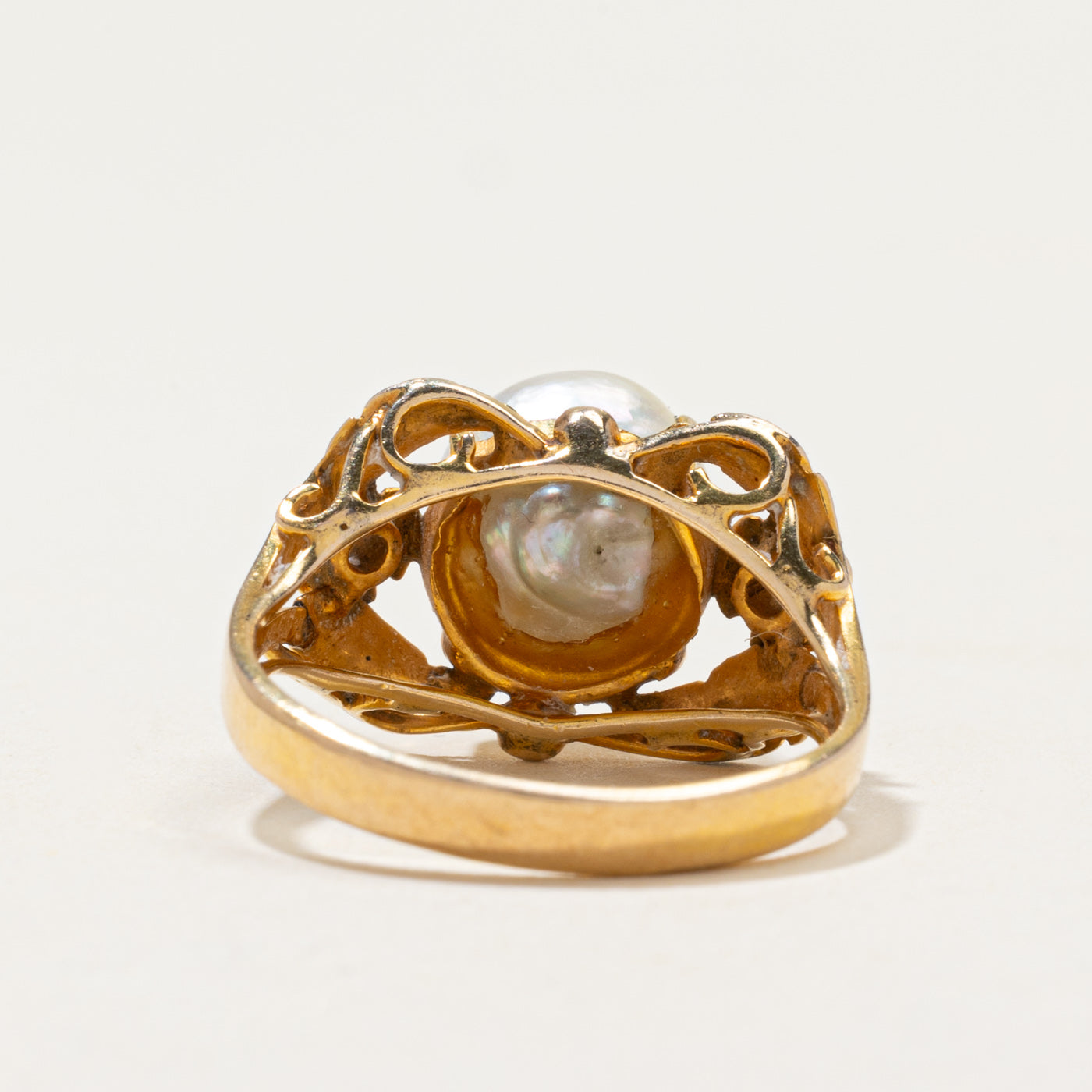 Pearl & Diamond Engraved Cocktail Ring | 0.04ctw | SZ 5.5