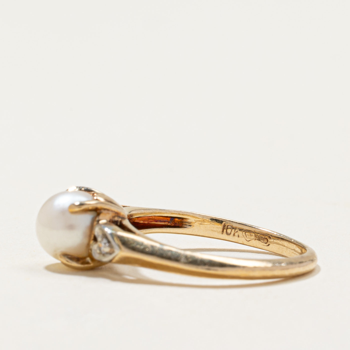 Vintage Canadian Pearl & Diamond Ring | 0.05ctw | SZ 4.5