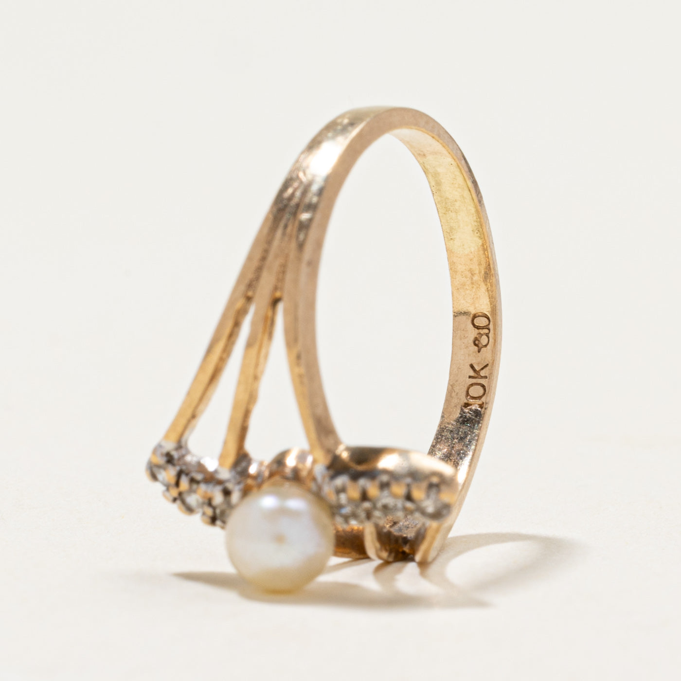 Pearl & Diamond Column Ring | 0.07ctw | SZ 5