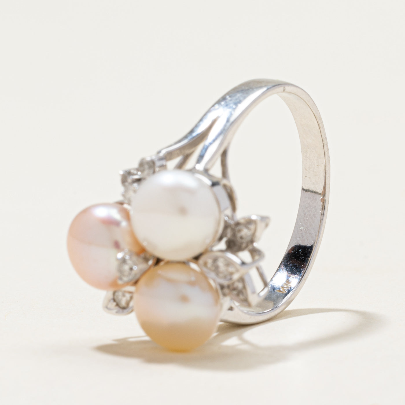 14k Pearl & Diamond Floral Cocktail Ring | 0.22ctw | SZ 8