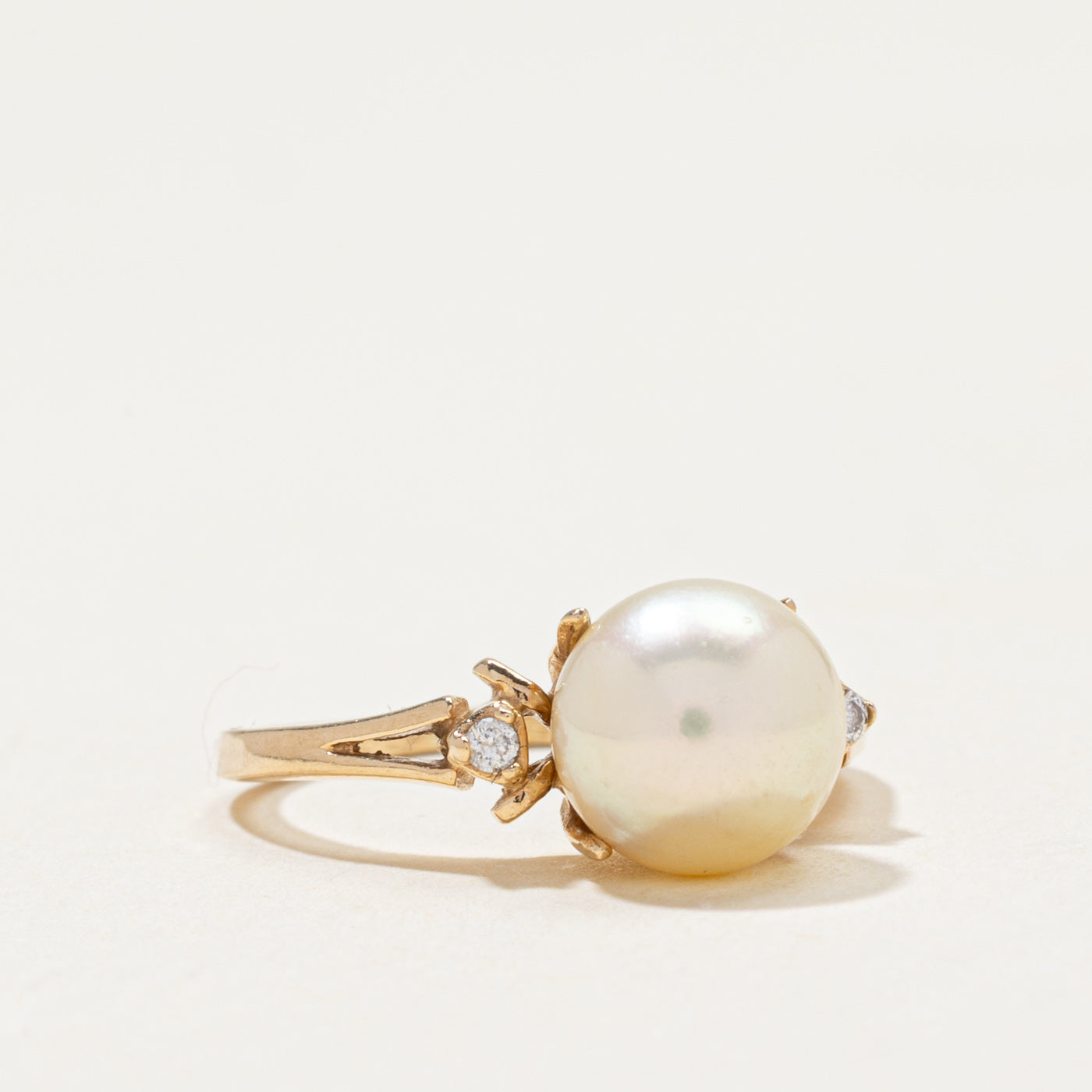 Pearl & Diamond Accented Ring | 0.04ctw | SZ 5