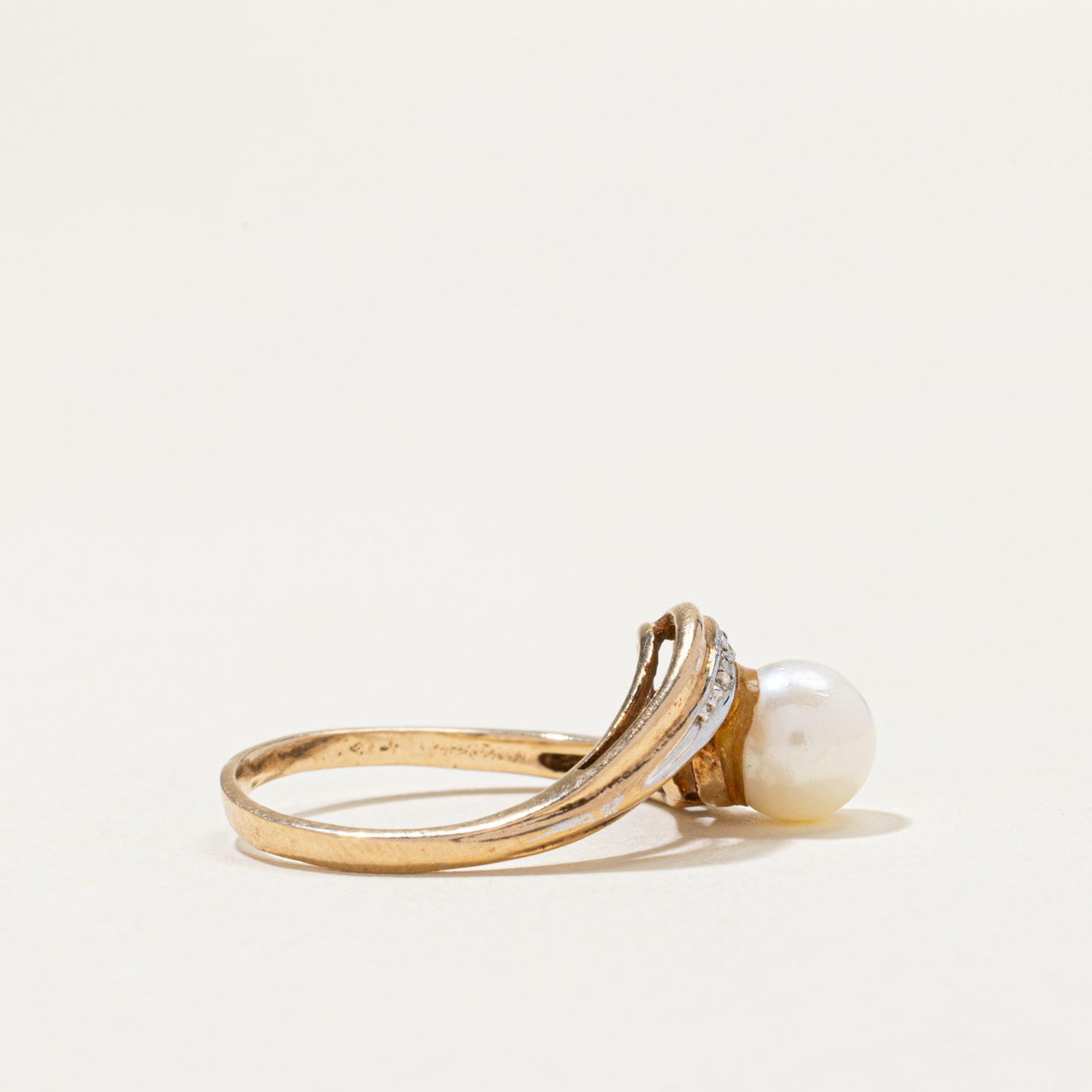 Pearl & Diamond Bypass Ring | 0.02ctw | SZ 6.5