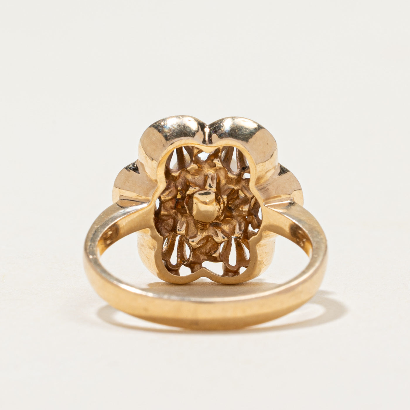 Pearl & Belcher Set Diamond Floral Ring | 0.06ctw | SZ 4.25
