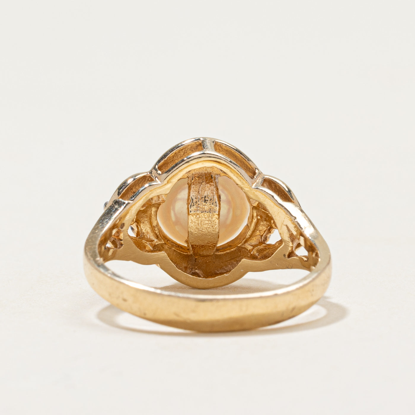 10k Pearl & Diamond Accented Ring | 0.15ctw | SZ 6