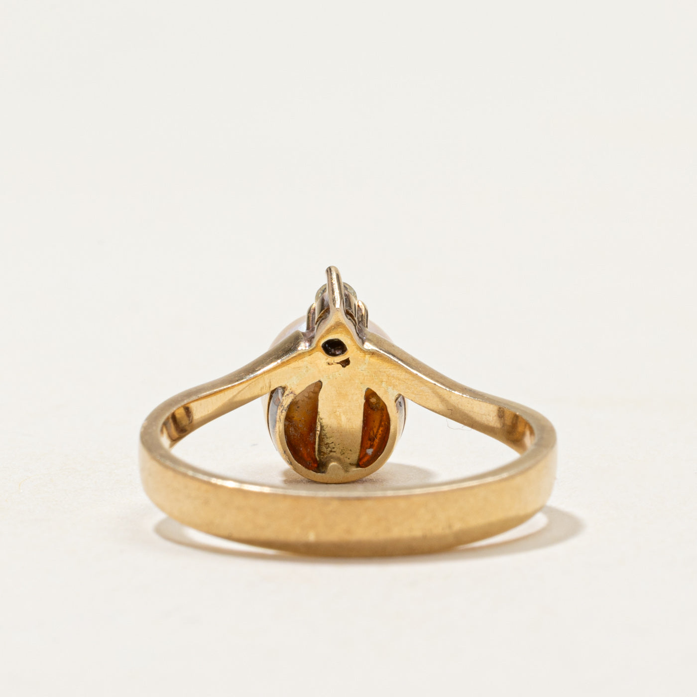 Pearl & Diamond Chevron Ring | 0.05ct | SZ 6.25