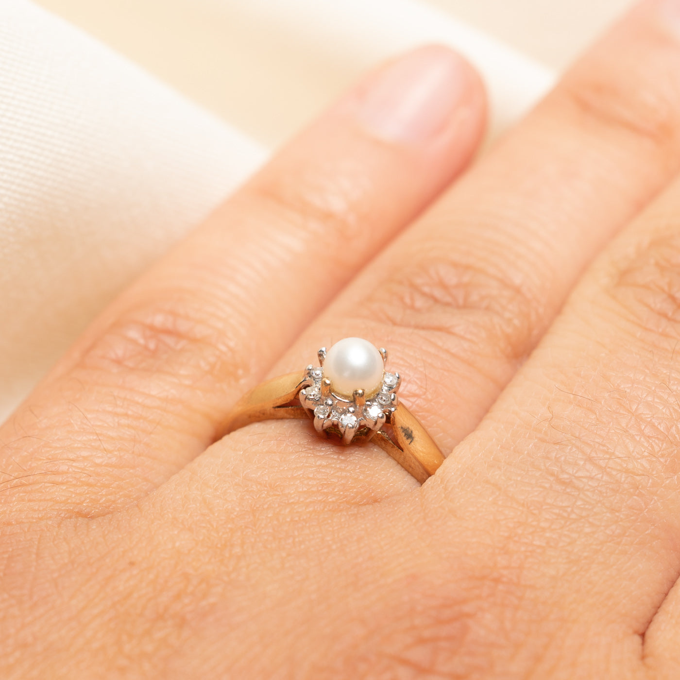 Pearl & Diamond Petal Ring | 0.06ctw | SZ 7