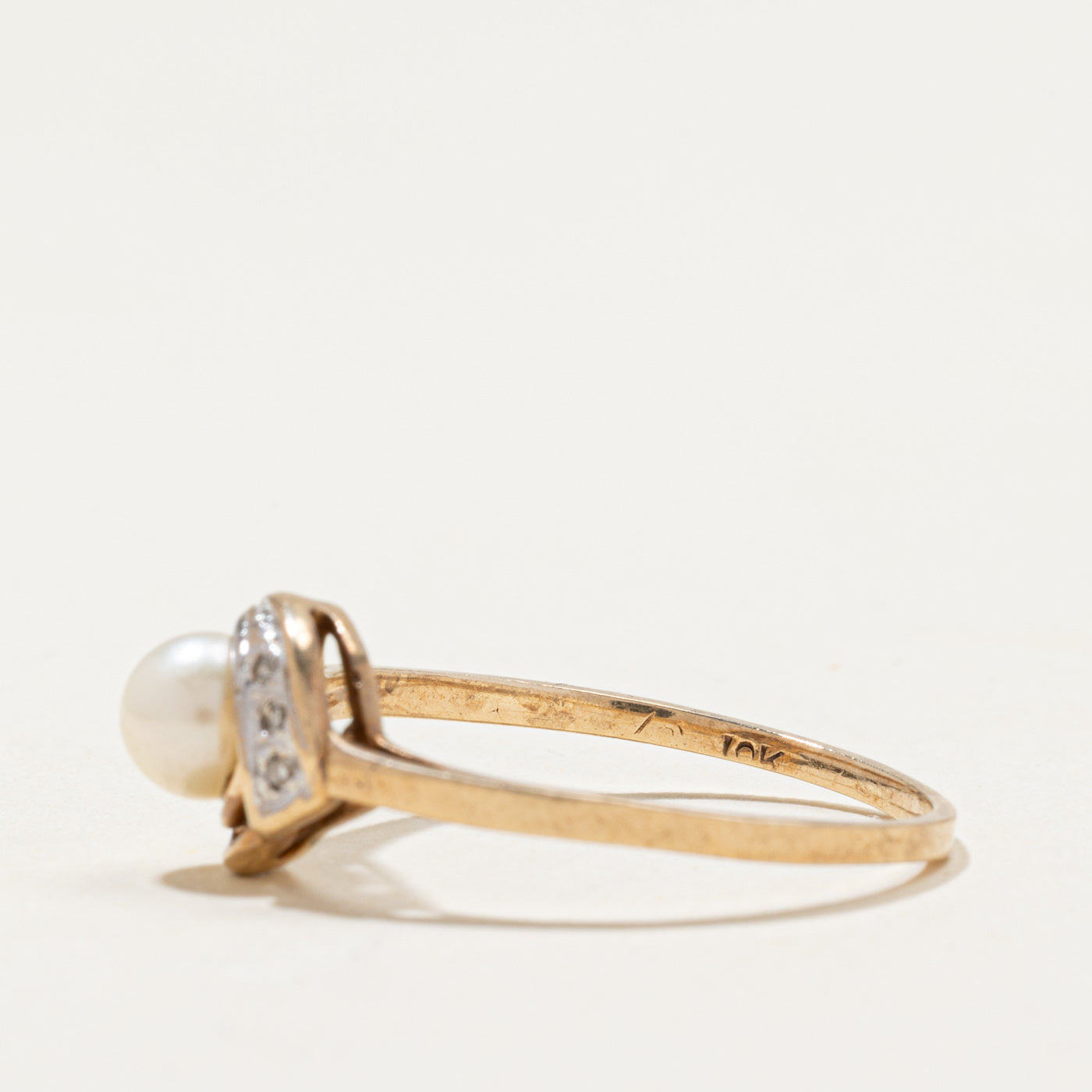 10k Pearl & Diamond Accented Ring | 0.03ctw | SZ 8.75