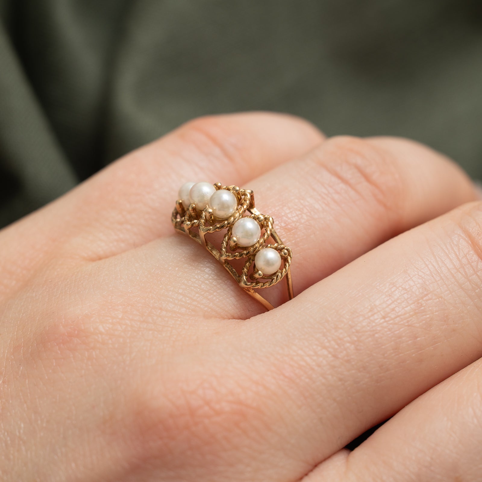 Five Stone Pearl Textured Ring | SZ 8.25