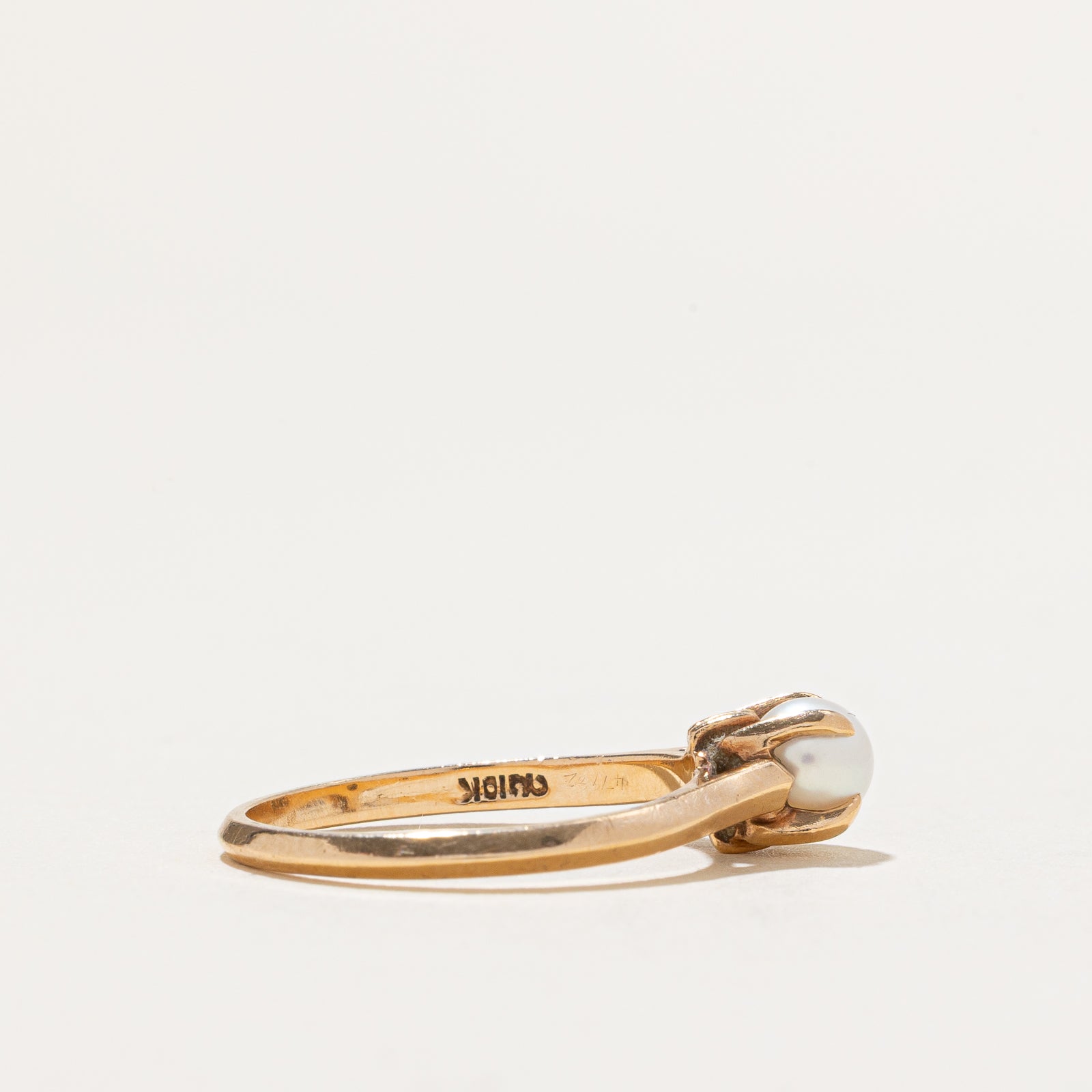 Solitaire Pearl Ring | SZ 6