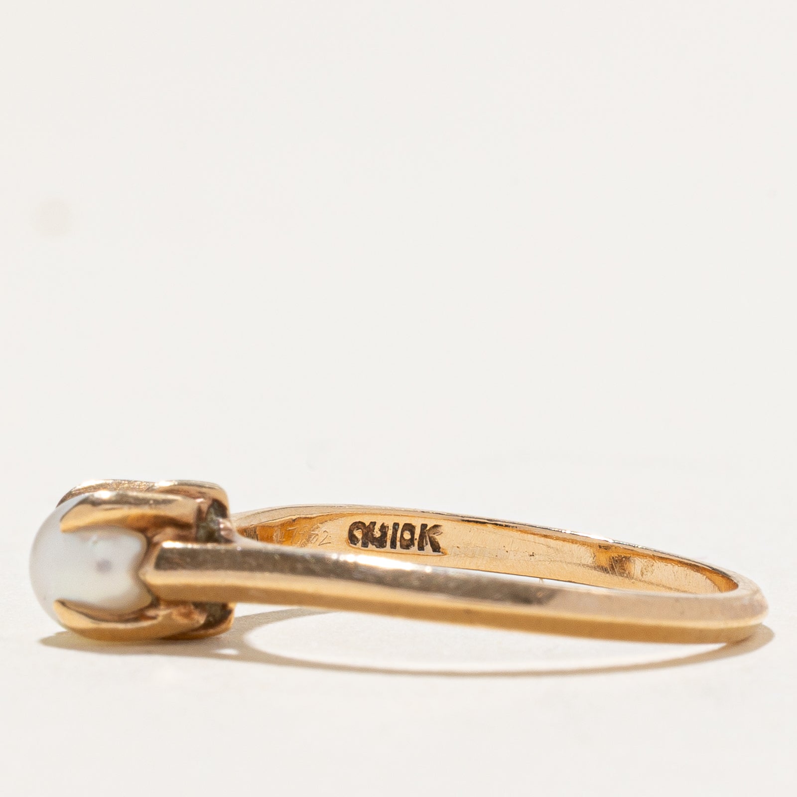 Solitaire Pearl Ring | SZ 6