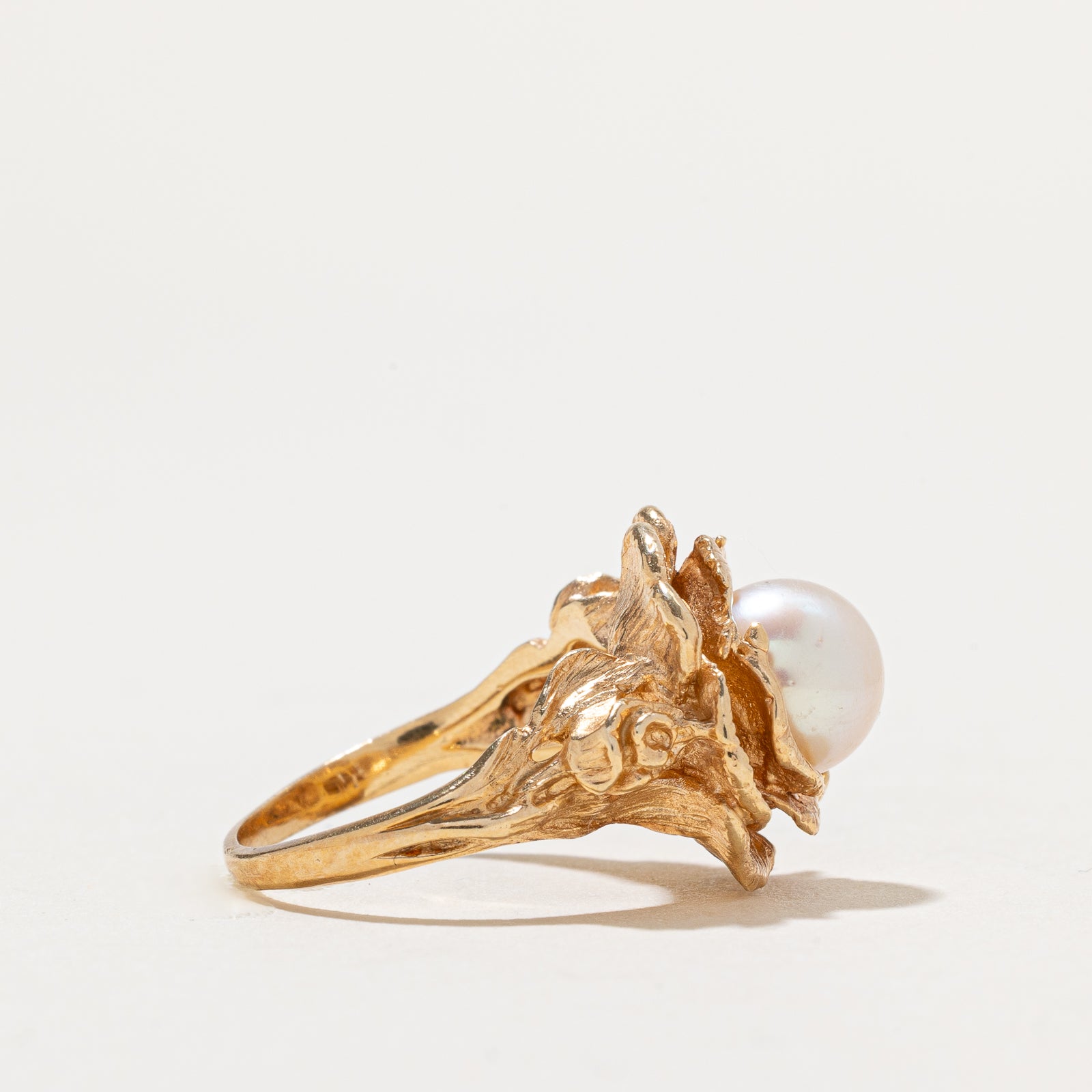 Solitaire Pearl Flower Ring | SZ 5.25