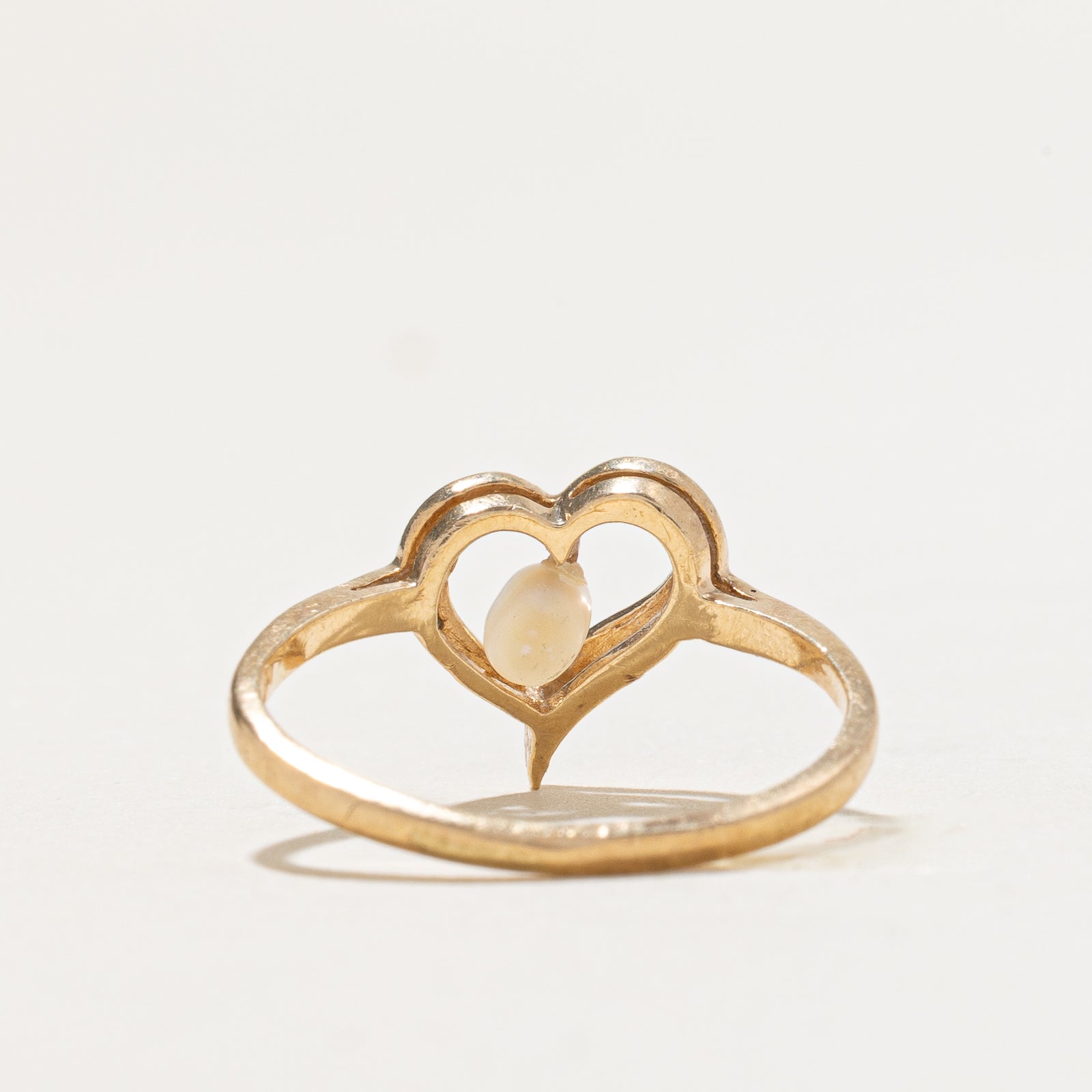 Pearl & Clear Sapphire Heart Ring | 0.005ct | SZ 5.75