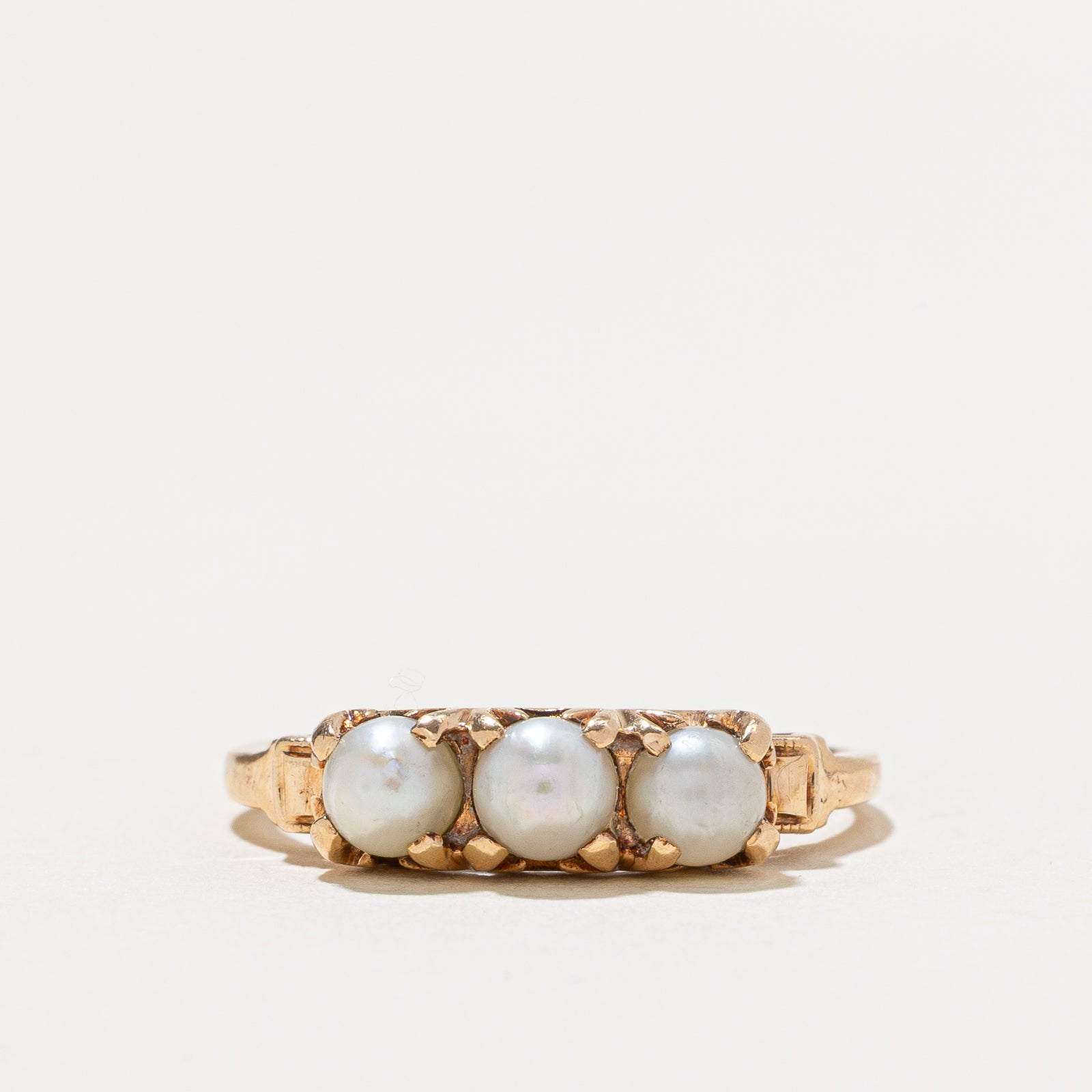 Three Stone Pearl Ring | SZ 6.75