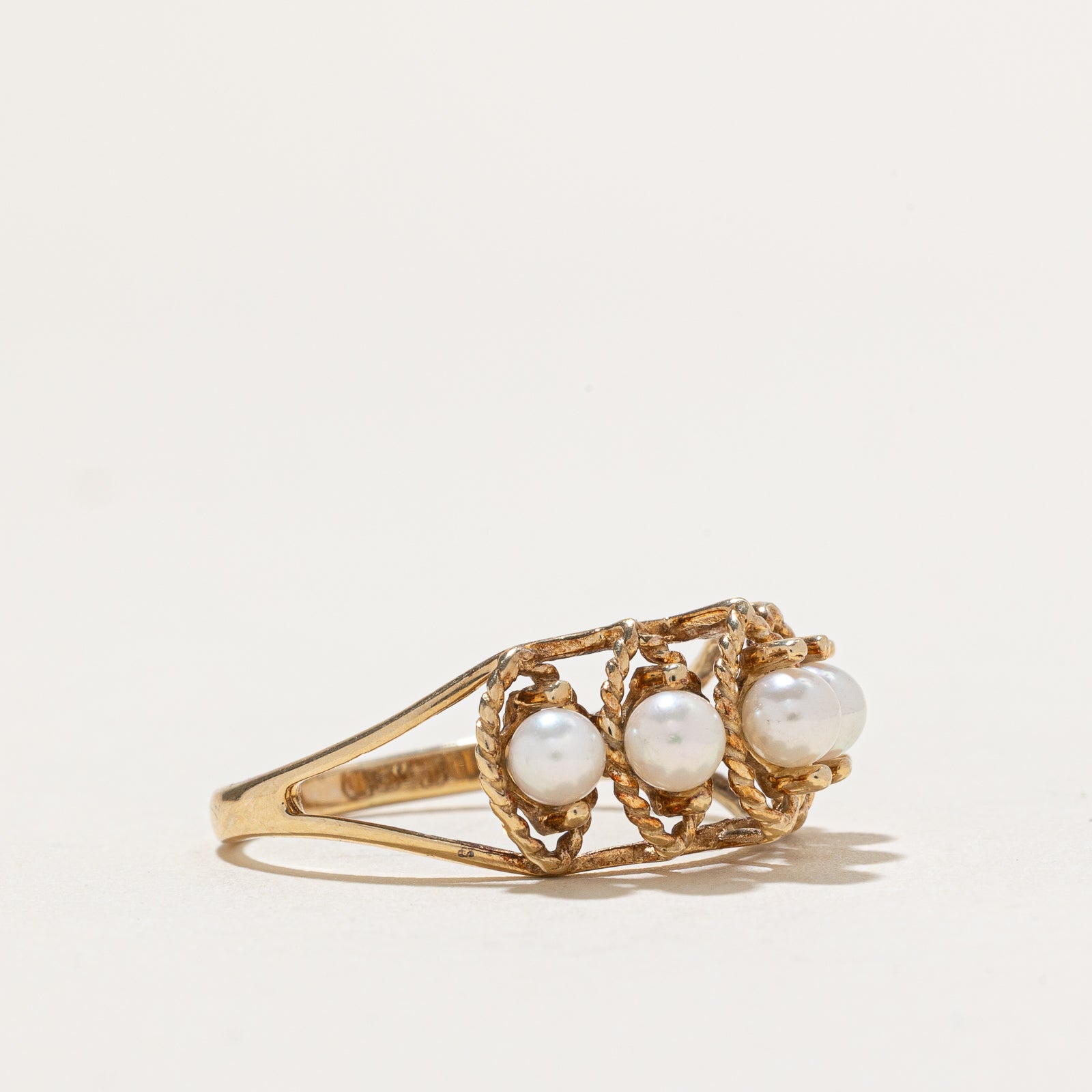Five Stone Pearl Textured Ring | SZ 8.25