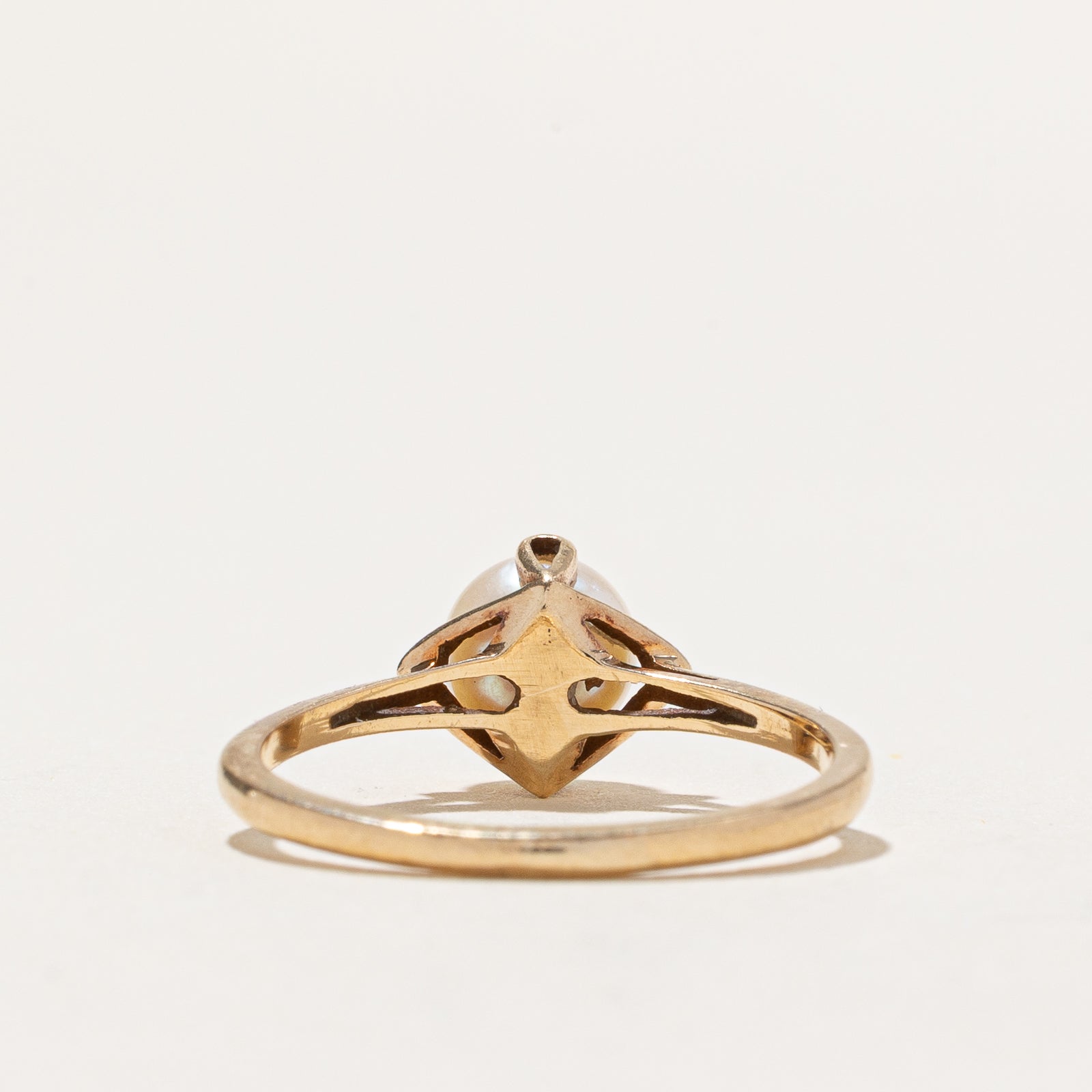 Solitaire Pearl Ring | SZ 7
