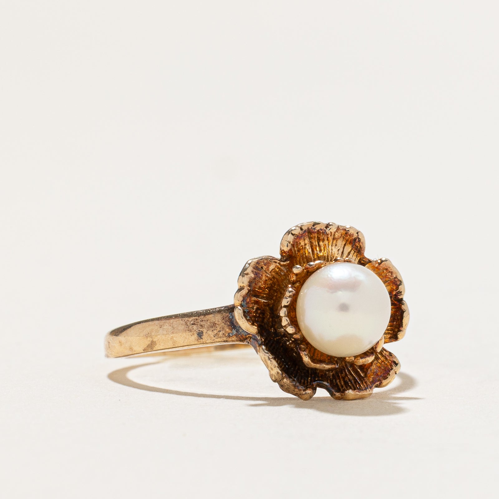 Solitaire Pearl Flower Ring | SZ 6.75