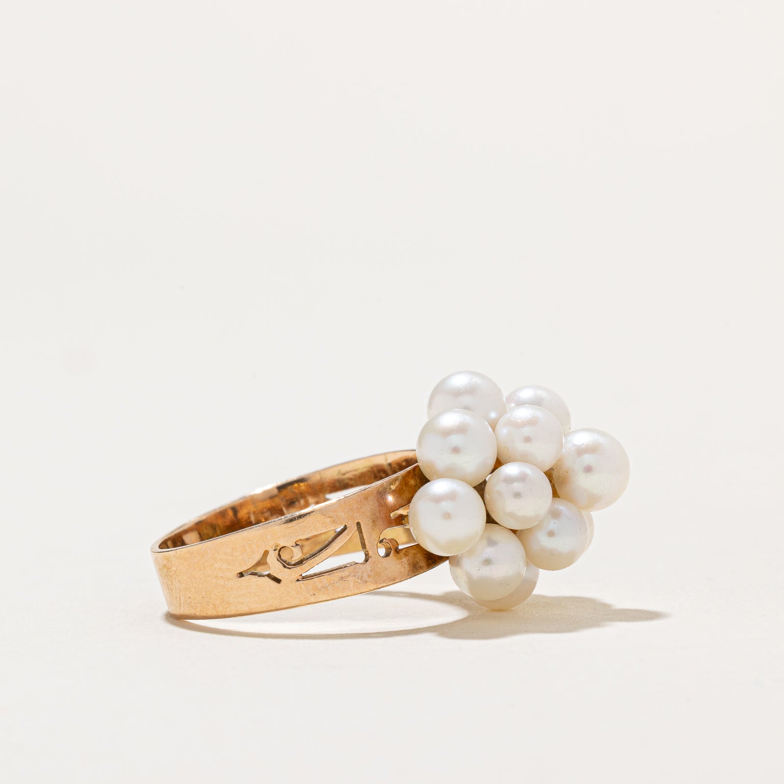 Pearl Cluster Cocktail Ring | SZ 6