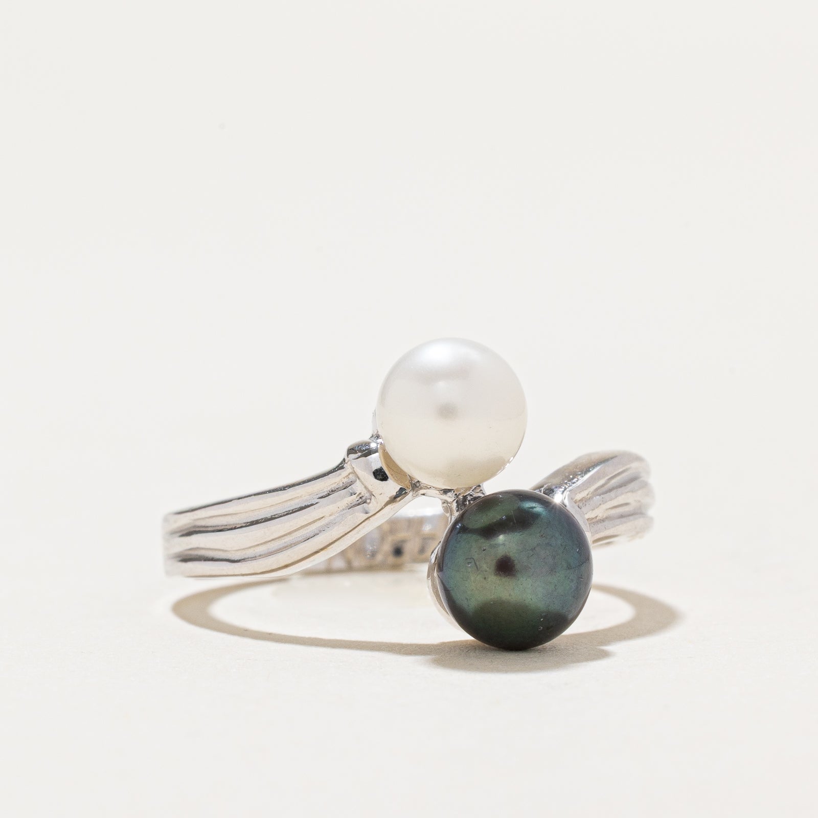 Toi et Moi Pearl Bypass Ring | SZ 6.75
