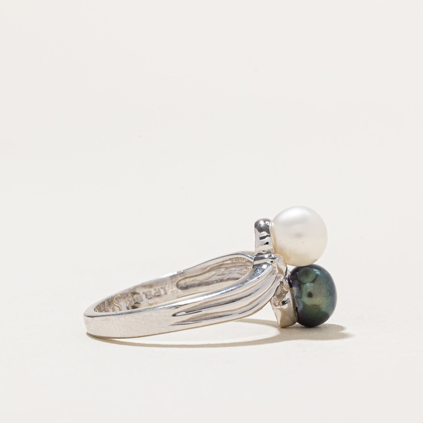 Toi et Moi Pearl Bypass Ring | SZ 6.75