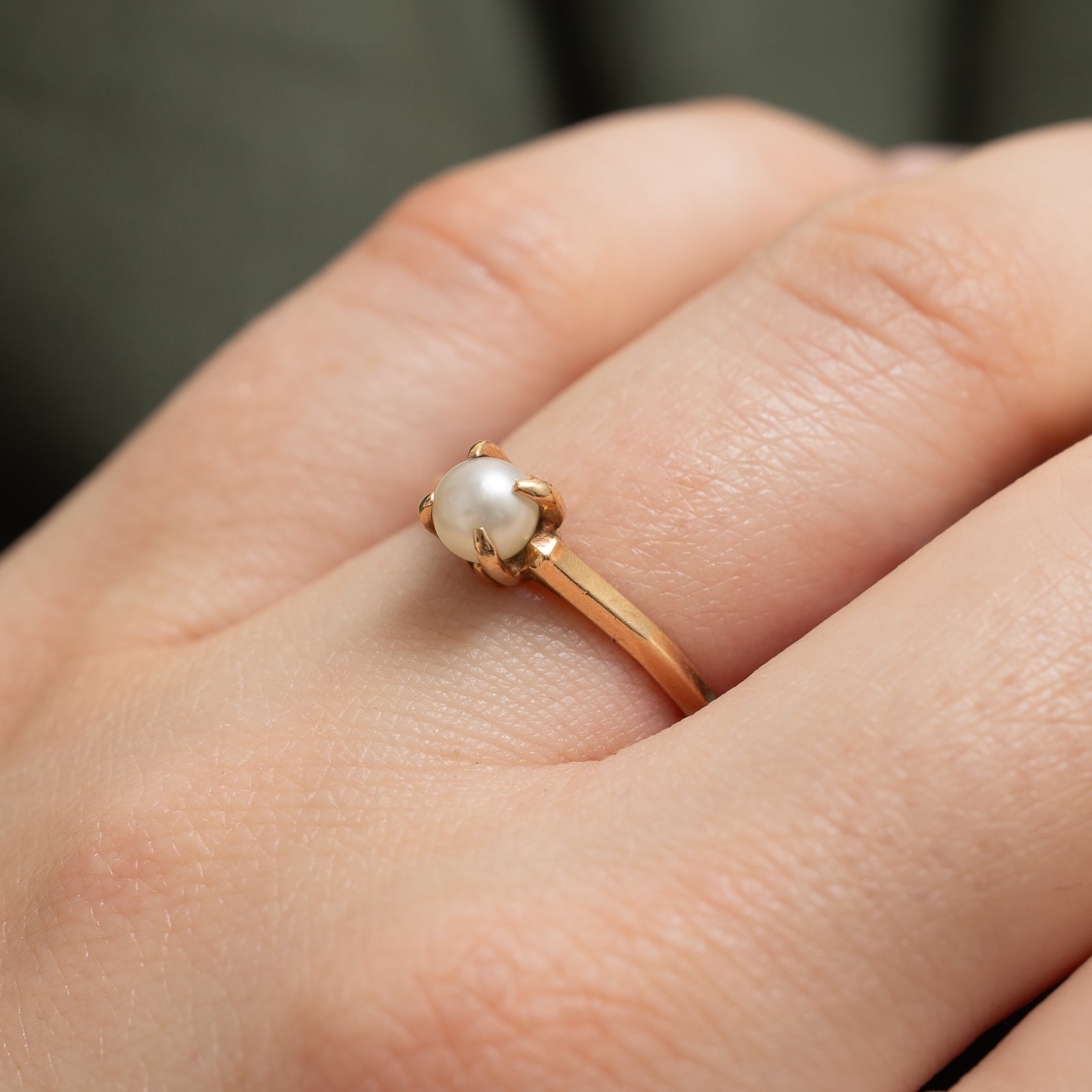Solitaire Pearl Ring | SZ 6