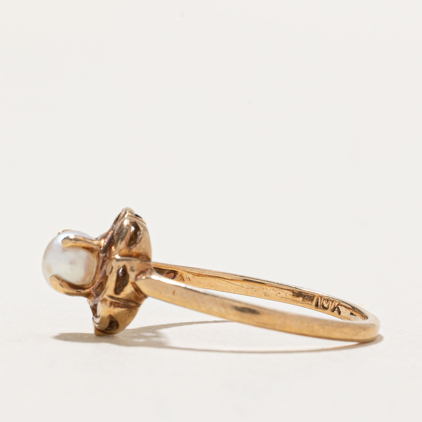 Solitaire Pearl Ring | SZ 5.75