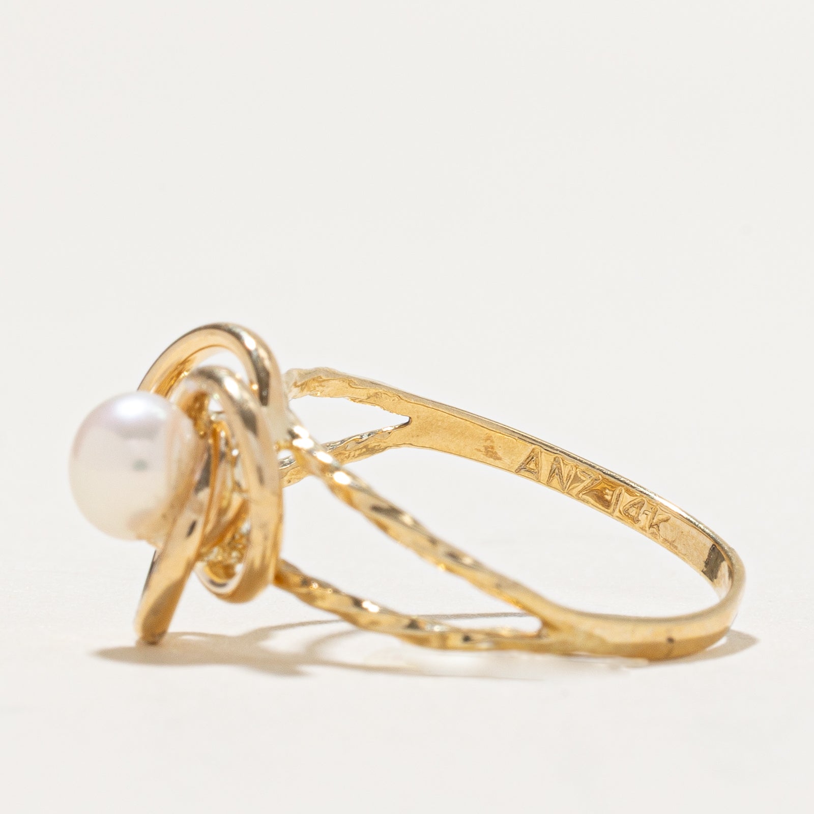 Solitaire Pearl Abstract Ring | SZ 6.5