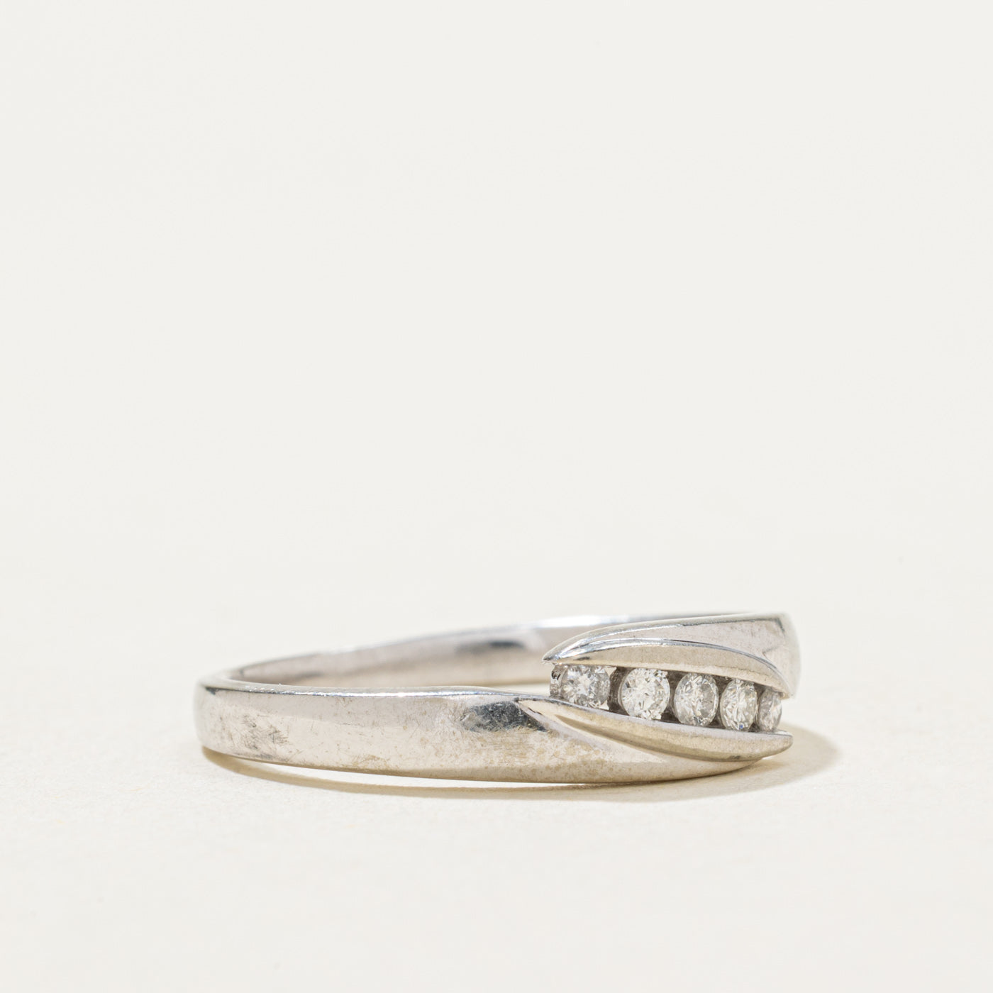 10K Diagonal Channel Set Diamond Ring | 0.06ctw | SZ 5.5