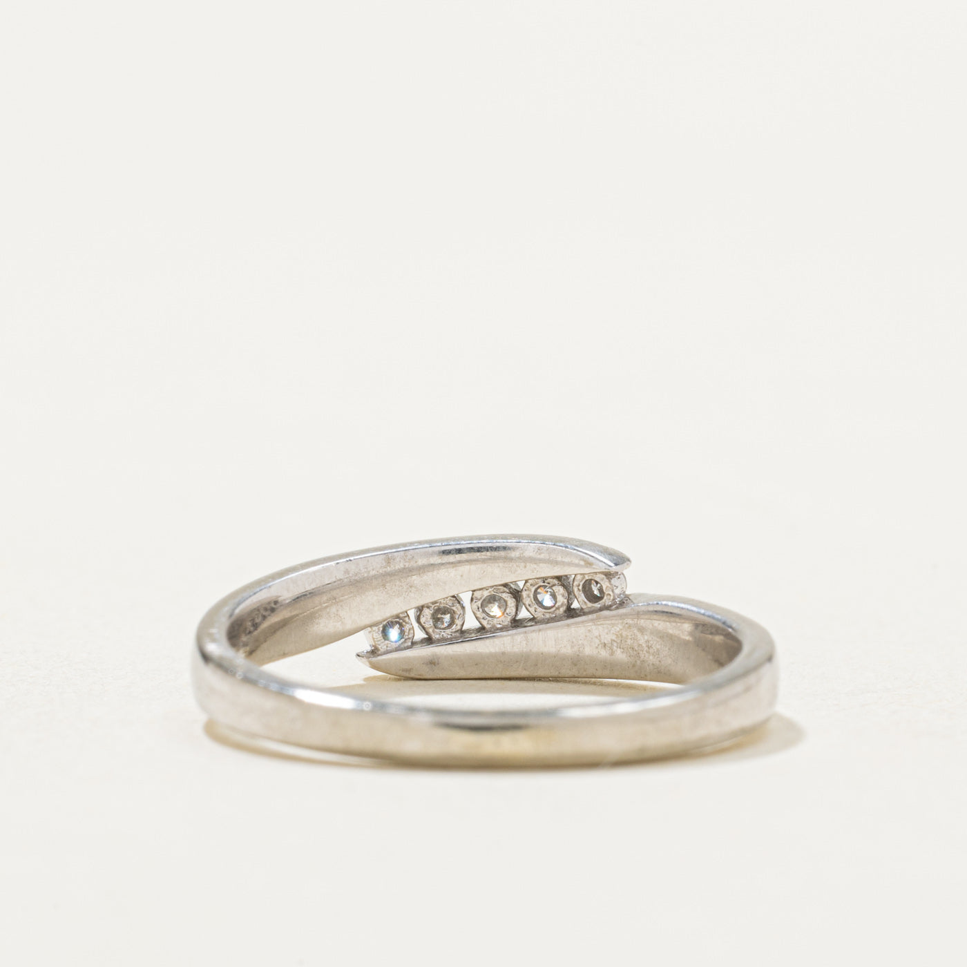 10K Diagonal Channel Set Diamond Ring | 0.06ctw | SZ 5.5