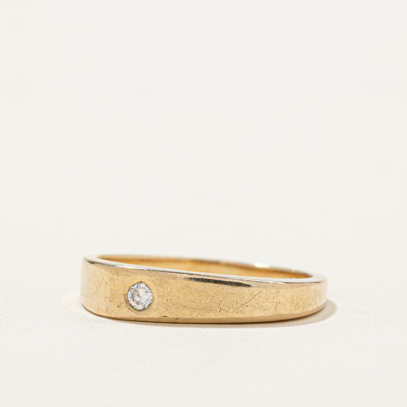 14K Single Stone Flush Diamond Ring | 0.035ct | SZ 7.5