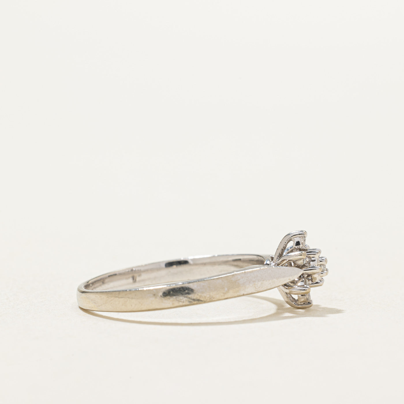 10K White Gold Diamond Petal Ring | 0.035ctw | SZ 7