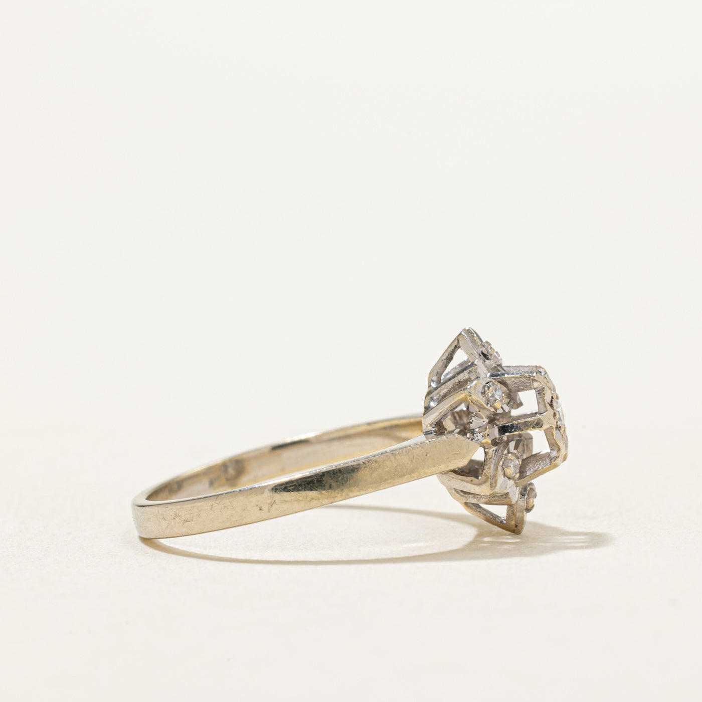 18K Illusion Set Diamond Petal Ring | 0.06ctw | SZ 6.5