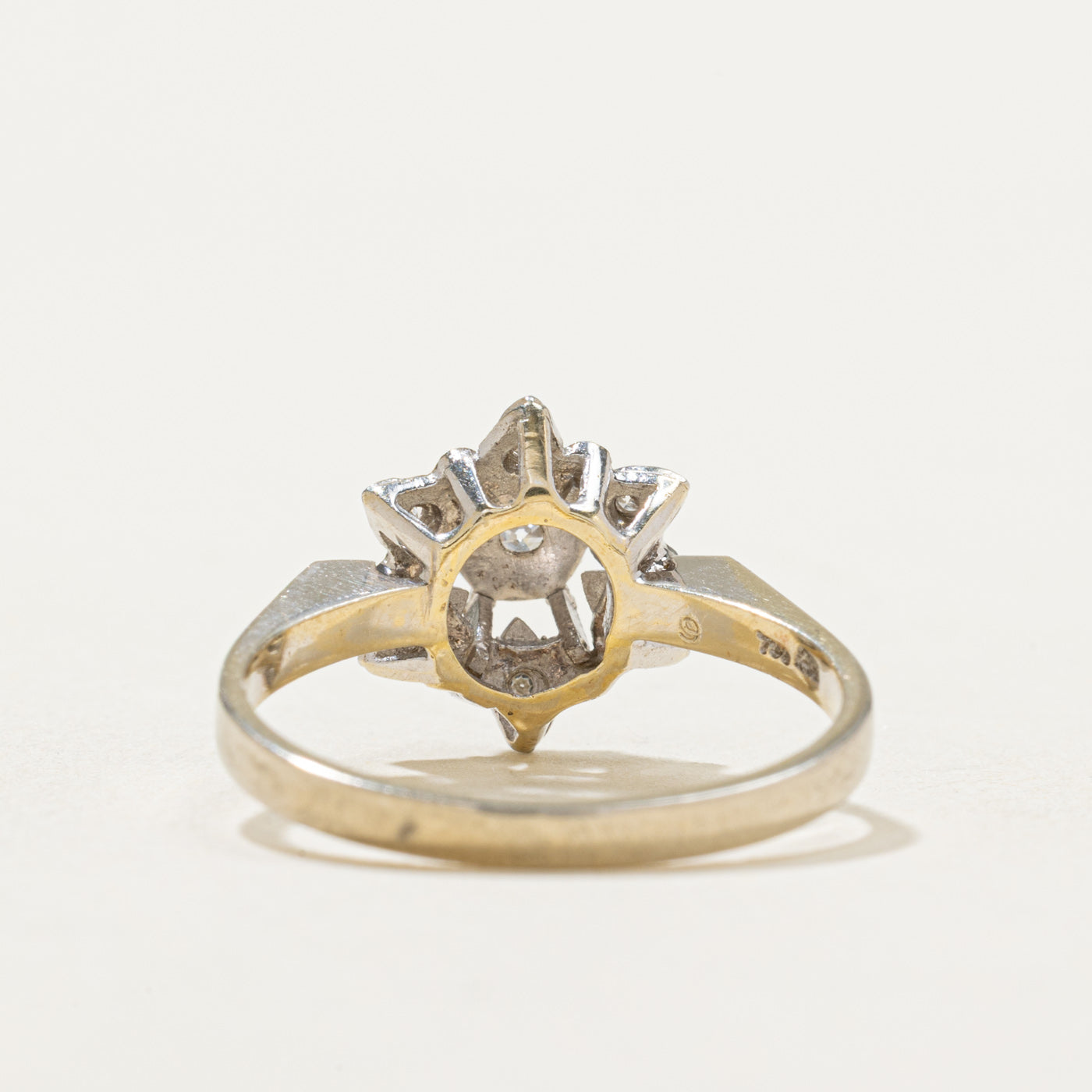 18K Illusion Set Diamond Petal Ring | 0.06ctw | SZ 6.5