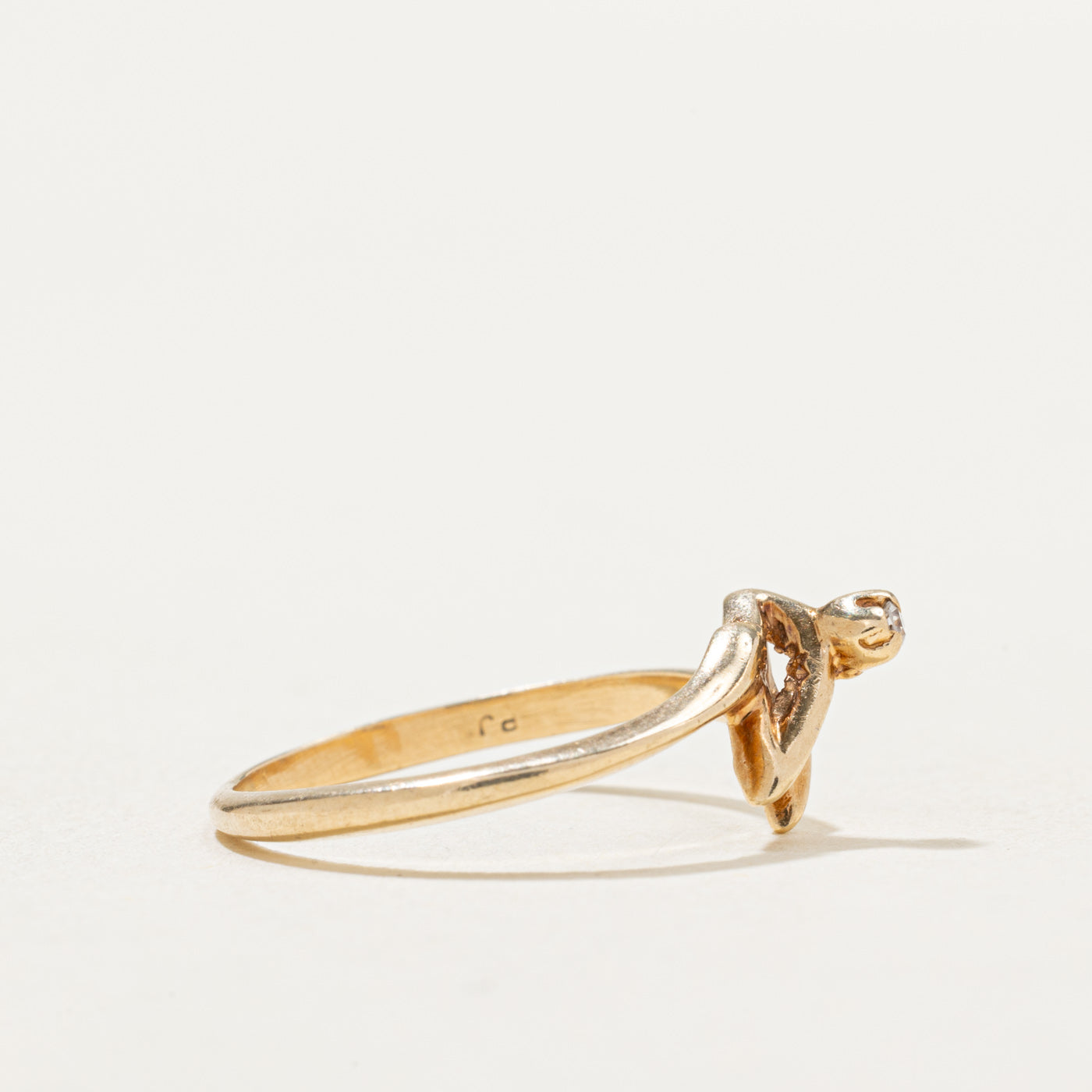 10K Diamond Zigzag Abstract Ring | 0.01ct | SZ 4.5