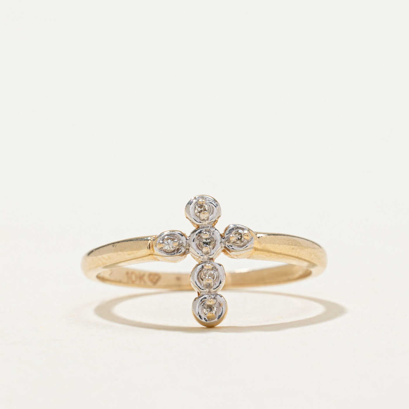 10K Illusion Set Diamond Cross Ring | 0.025ctw | SZ 6